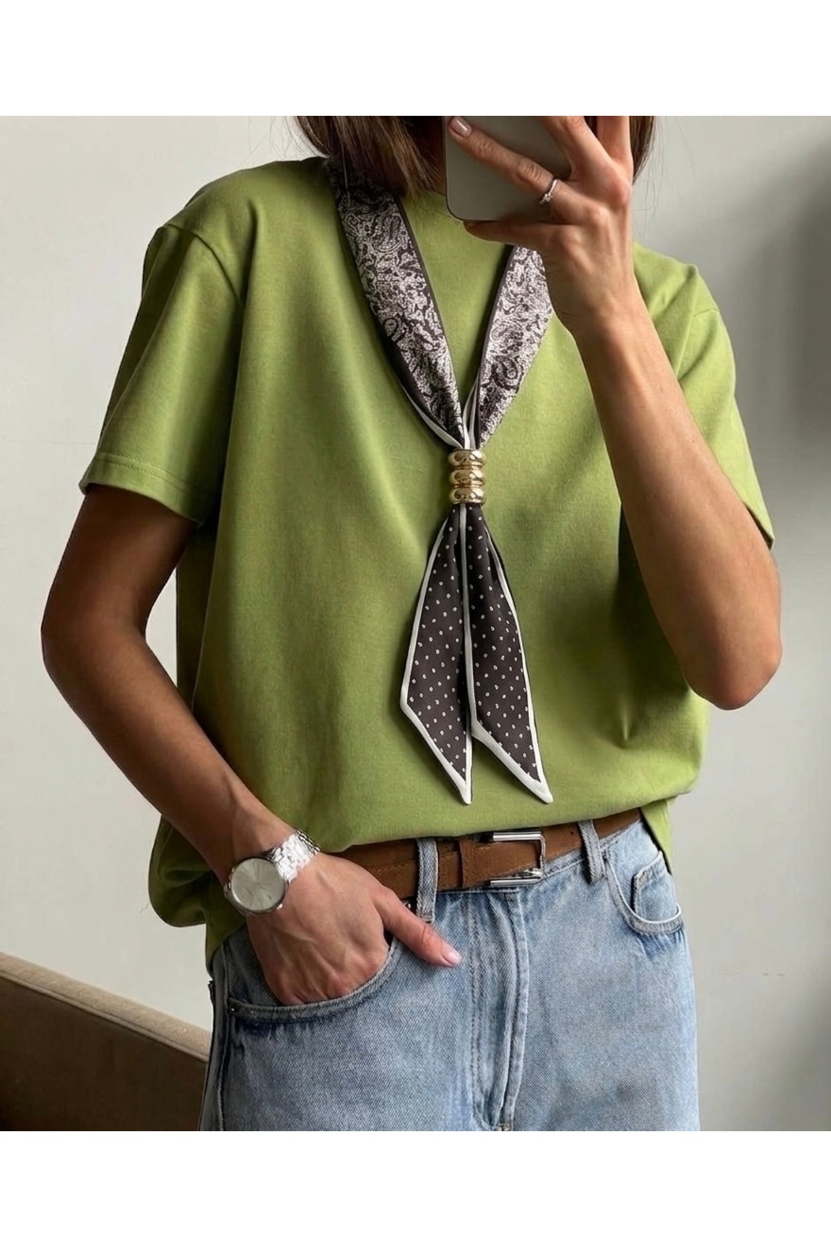 Brown Gold Buckle Thin Scarf