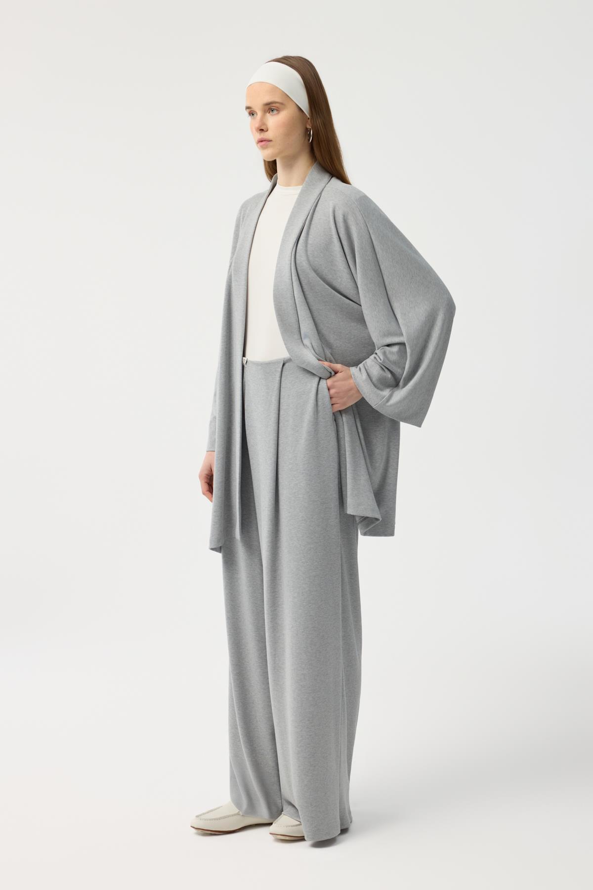 KADRİYE BAŞTÜRK Modal Cupra Wide Pleated Trousers Midi Abaya Set Gray Melange