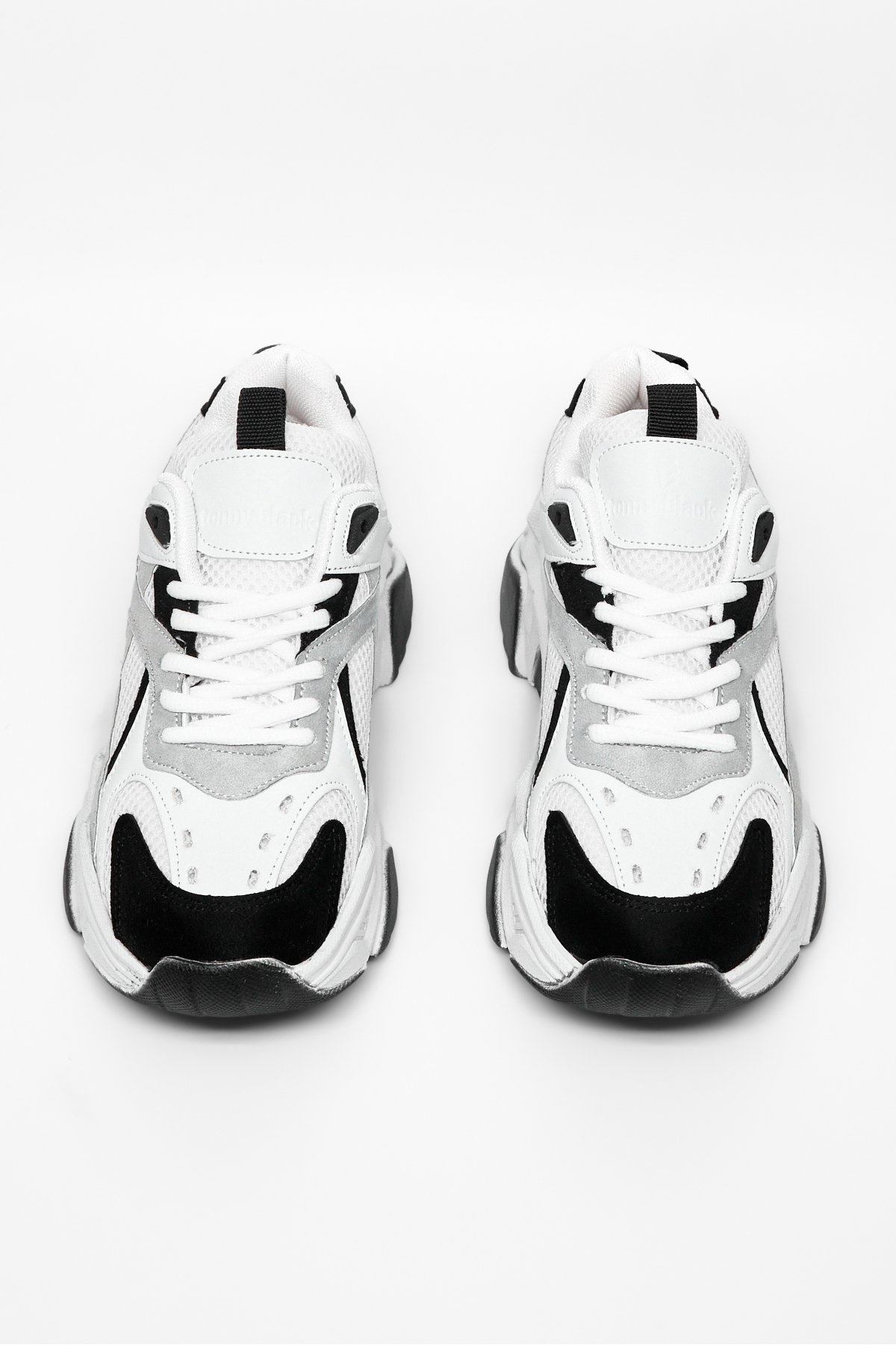 Tonny Black Kadın Beyaz Siyah Rahat Kalıp Poli Taban Bağcıklı Sneaker görsel 4