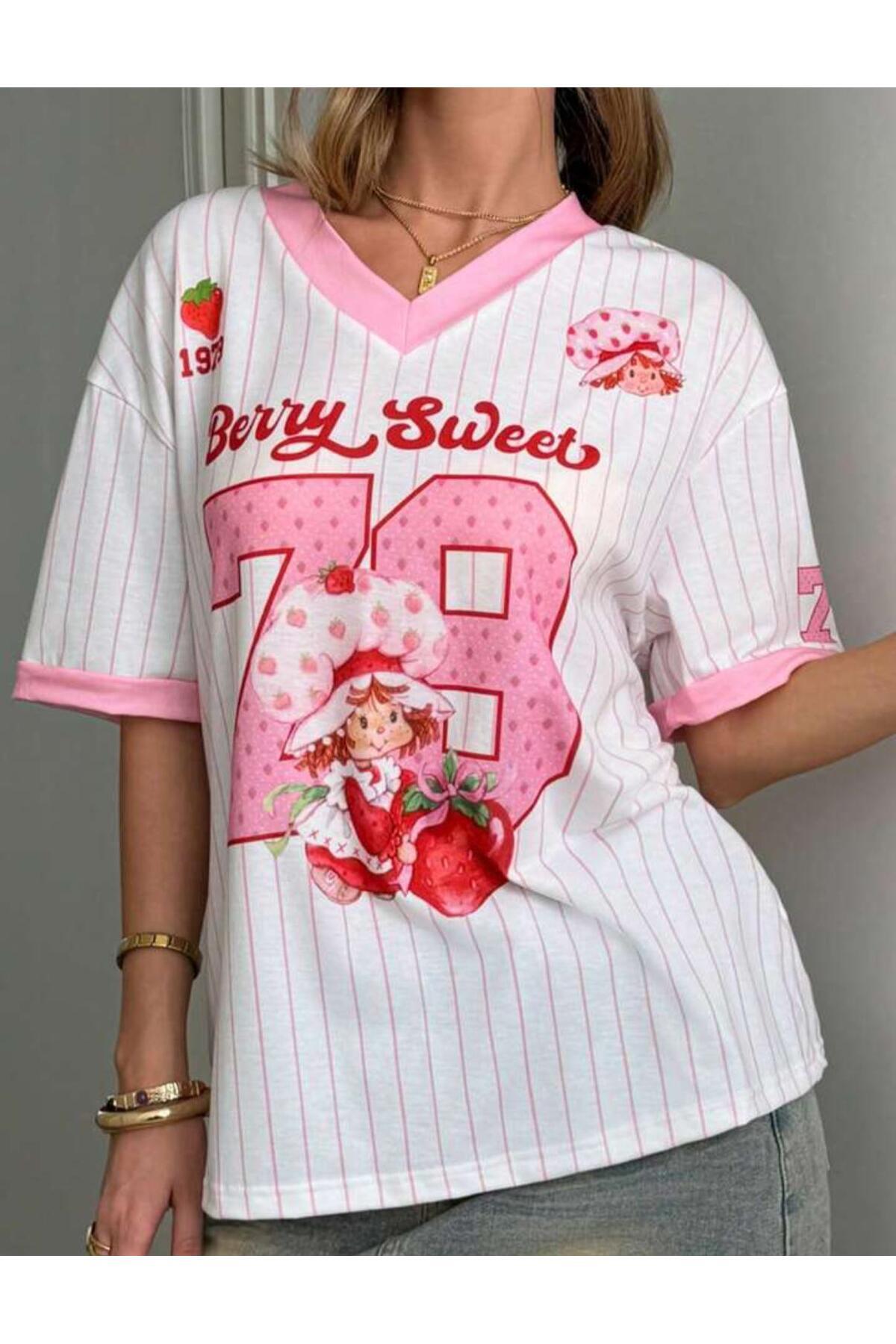 Strawberry Sweet 79 Detail Jersey Pink Jersey -MingaLondon