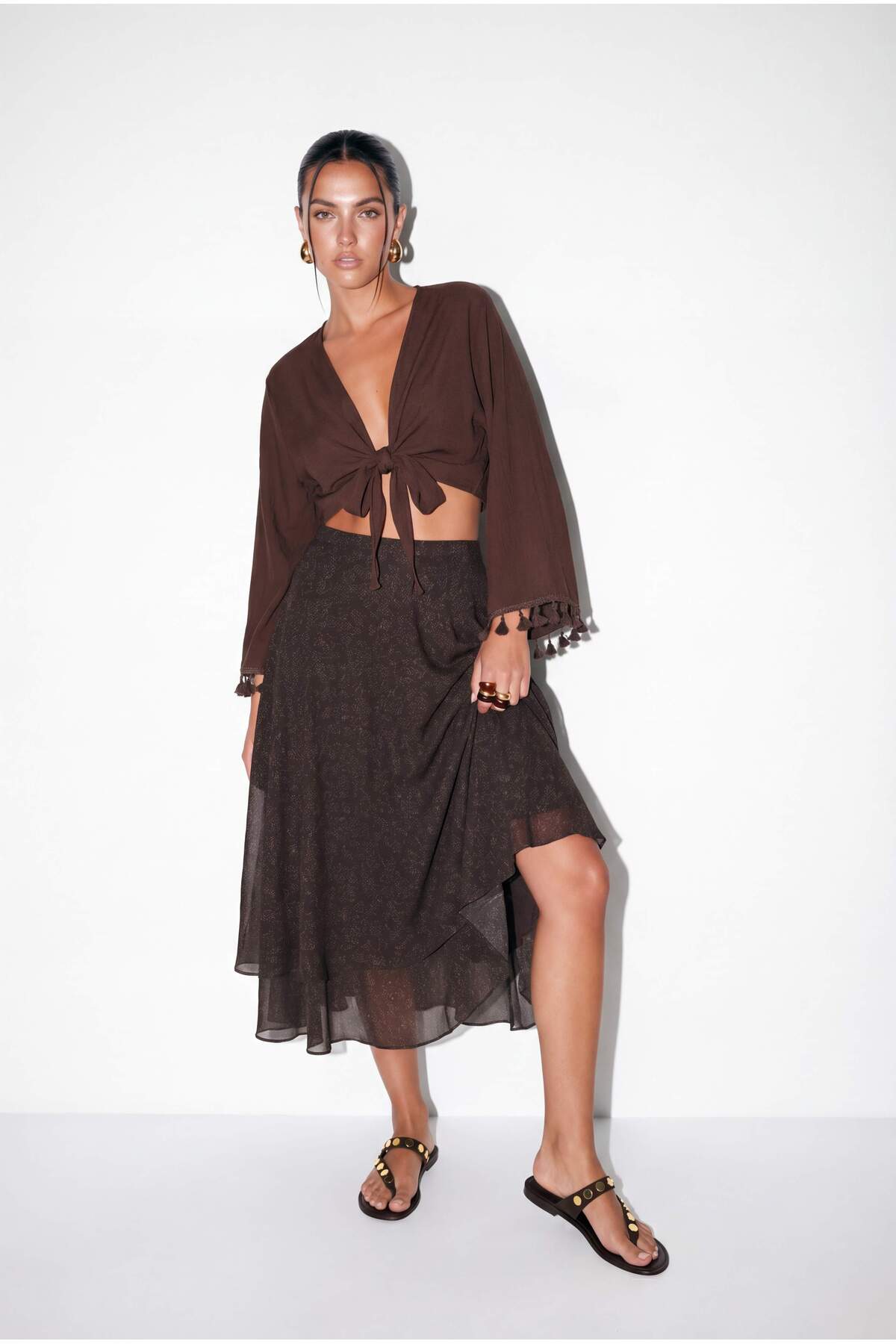 Trendyolmilla  Kahverengi Kemerli Katlı Uzun Şifon Etek TDRSS26ET00018 - Görsel 2