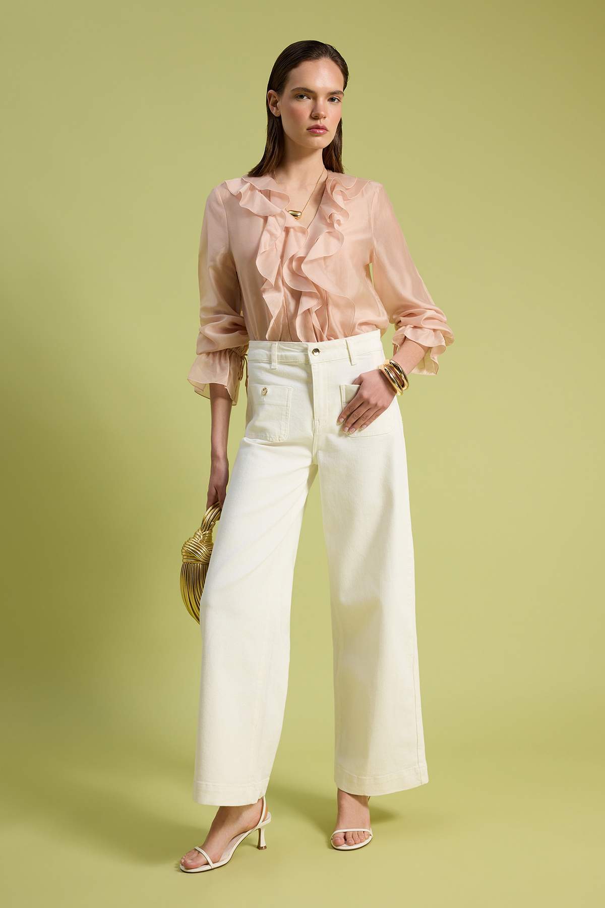 Trendyolmilla  Beyaz Cep Detaylı Comfort Normal Bel Wide Leg Jeans TWOSS26JE00304