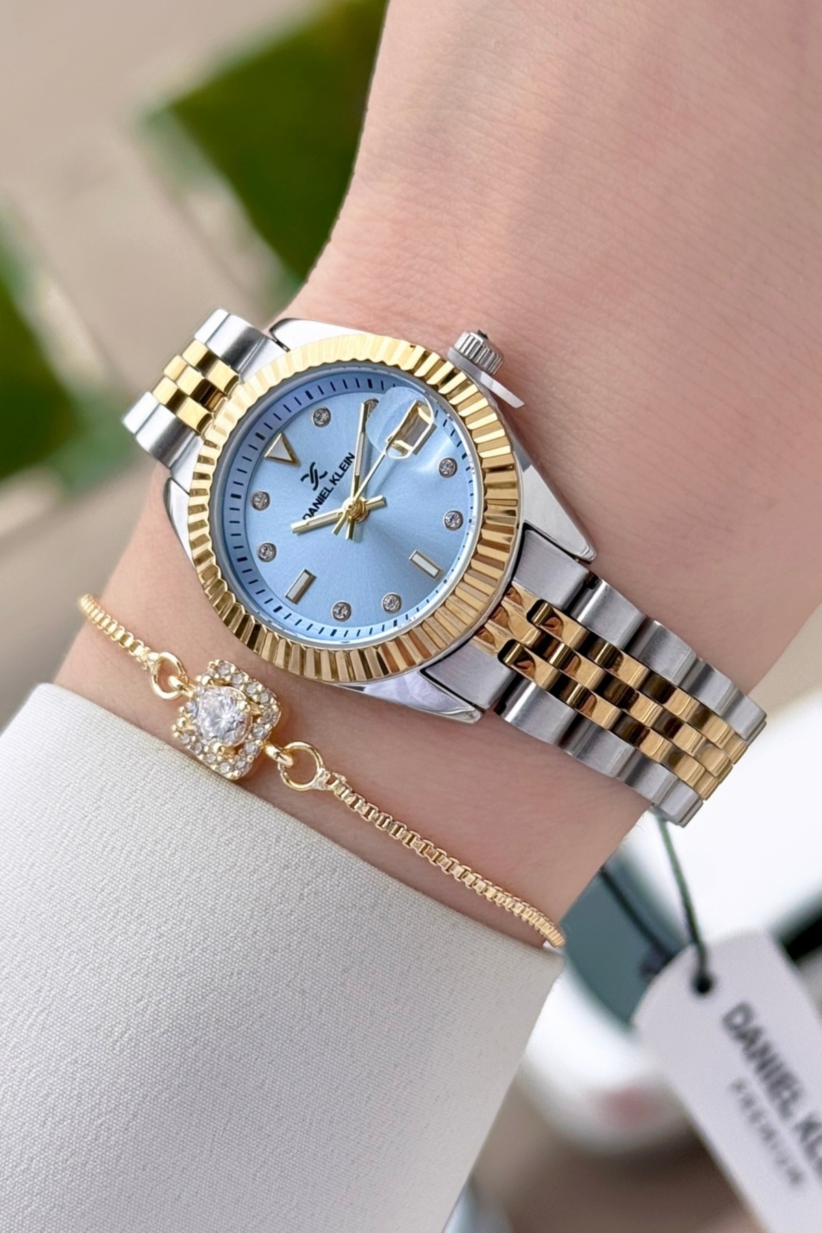Dial Blue Strap Gold Silver Color 28 Mm Women's Wrist Watch and Bracelet