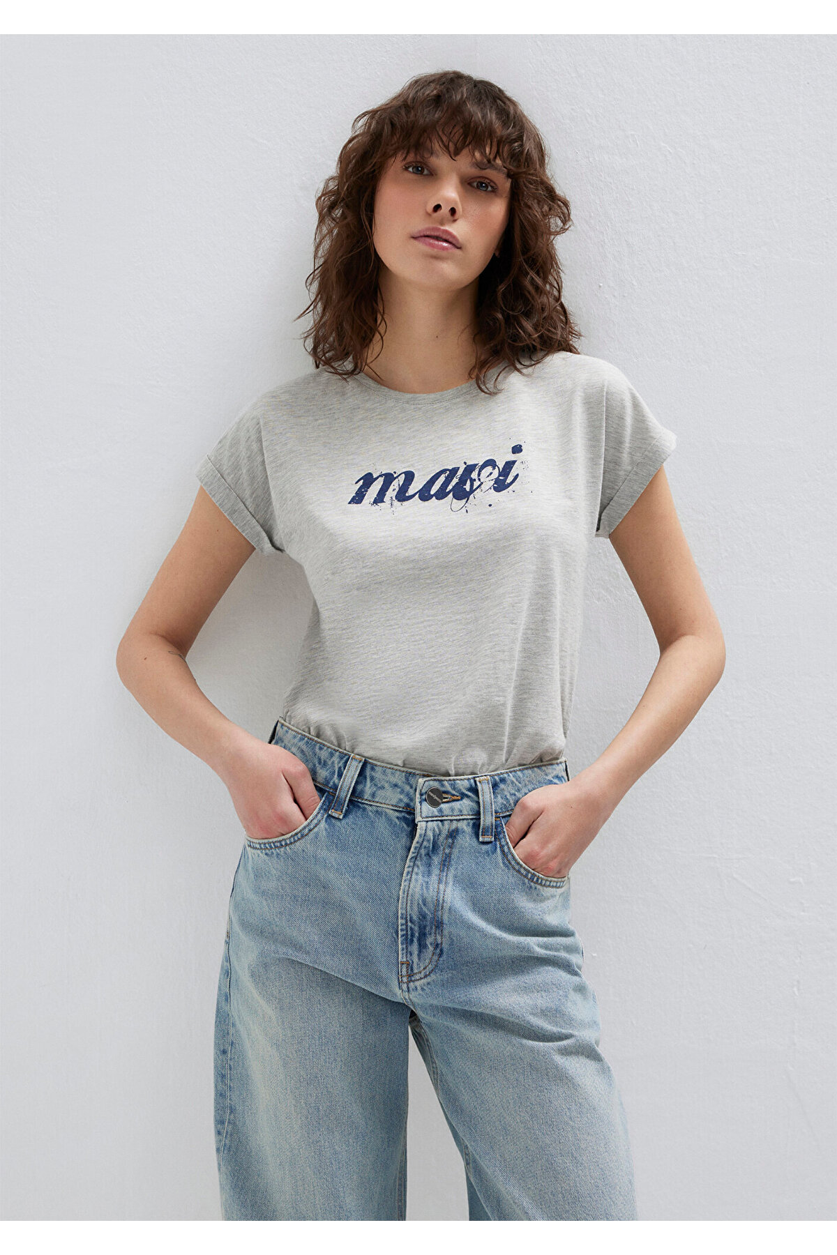 Mavi  Logo Baskılı Gri Tişört Loose Fit / Bol Rahat Kesim 166422-25702