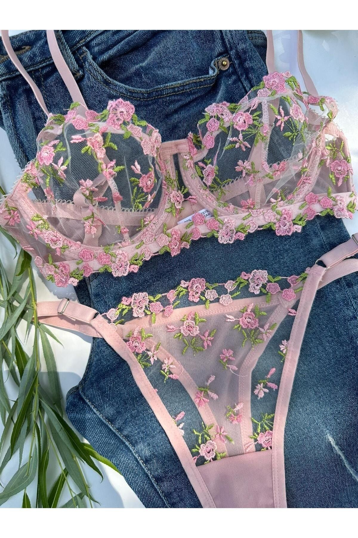 dem merys  Sevgililer Günü Özel Pembe Çiçekli Balenli Sütyen Takımı - Görsel 3