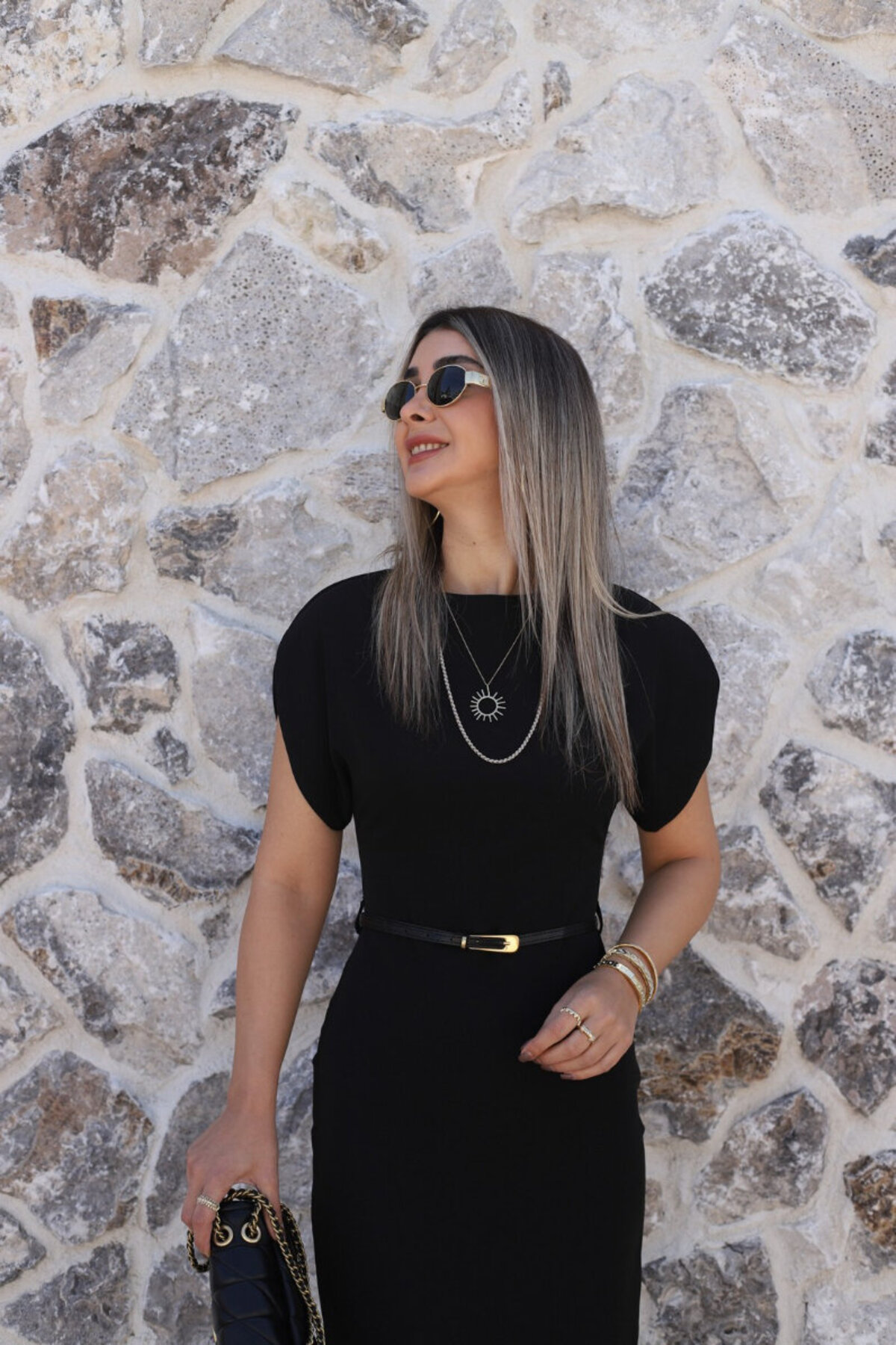 bytugcekaya Siyah Düz Kesim İnce Kemerli Elbise görsel 2