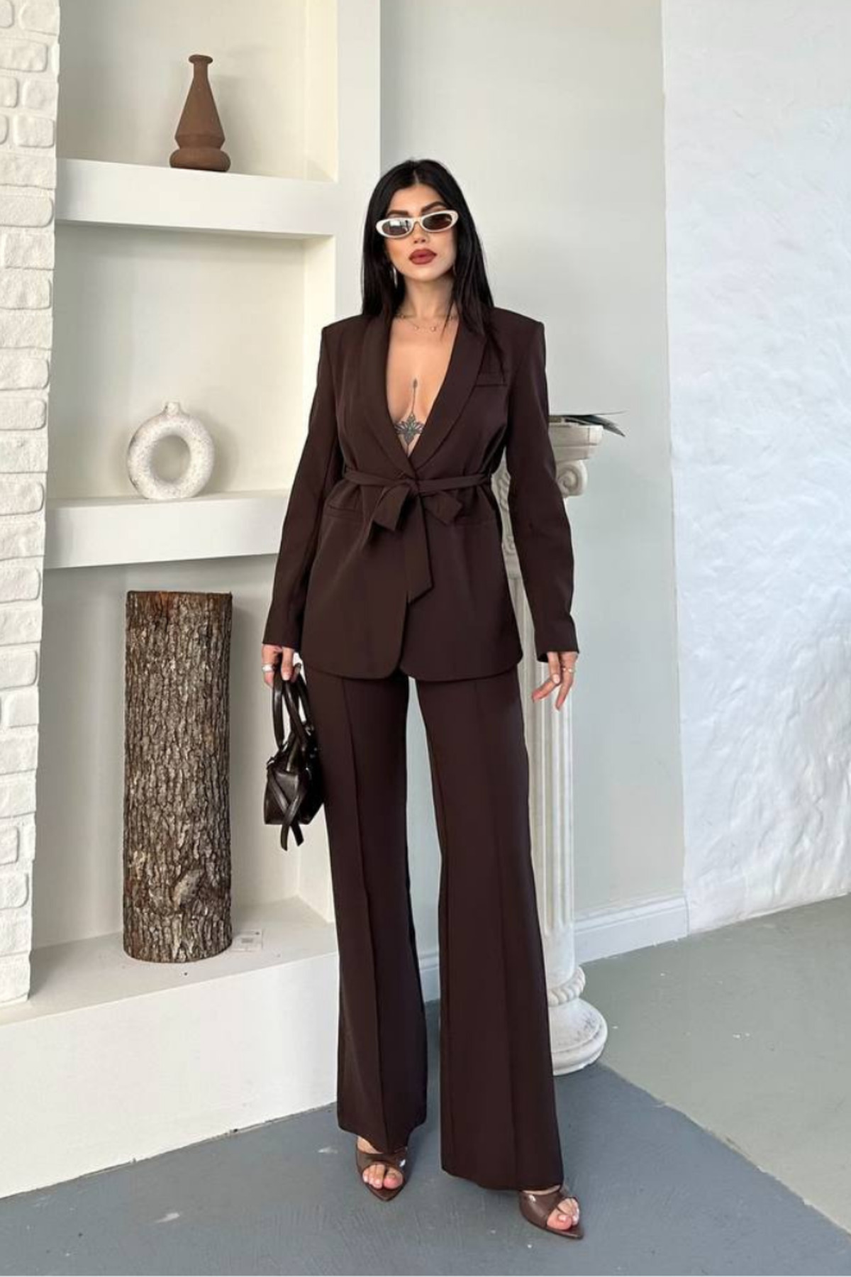 Düğme Detaylı Kemerli Ceket Pantolon Takım - Görsel 7