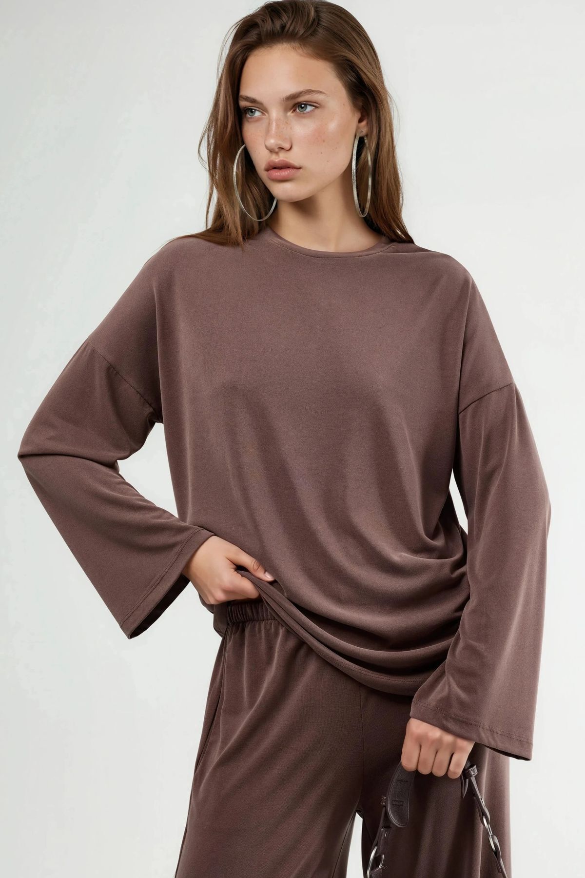 BUSEM Casual Cut Buttoned Long Sleeve Blouse
