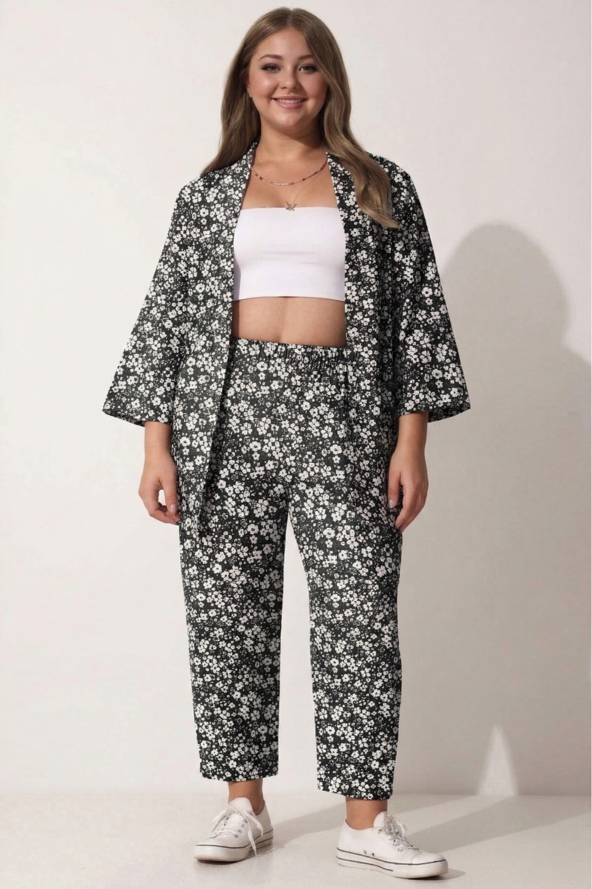 Plus Size Black White Floral Kimono Pants Knitted Set