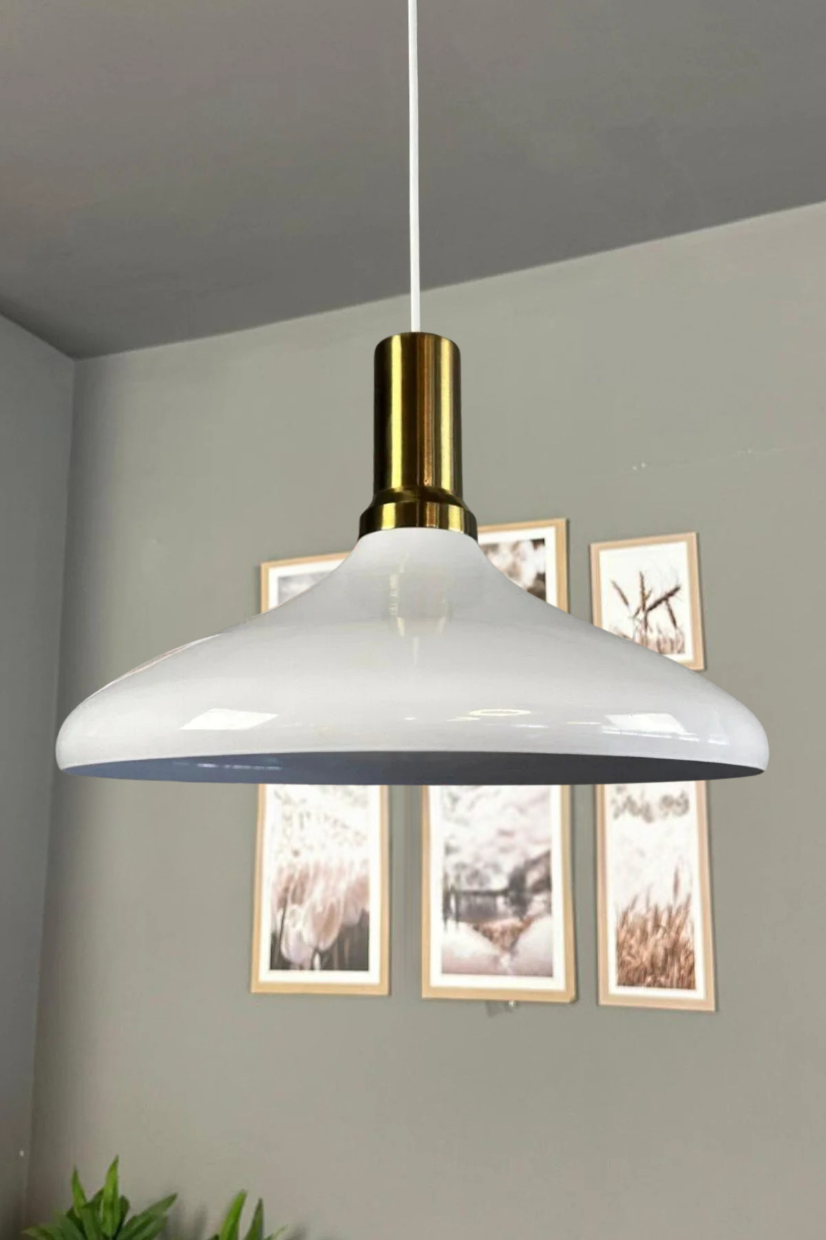 Champion White Interior White Antique Lantern Headboard Single Chandelier Pendant Living Room Kitchen Boutique