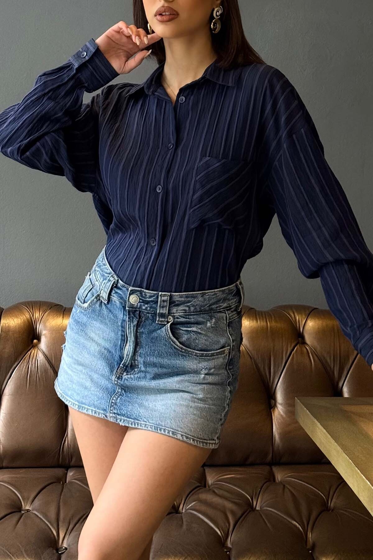 XXL BUTİK Kadın Lacivert Çizgili Oversize Gömlek, Günlük Şık Kombin ESR079