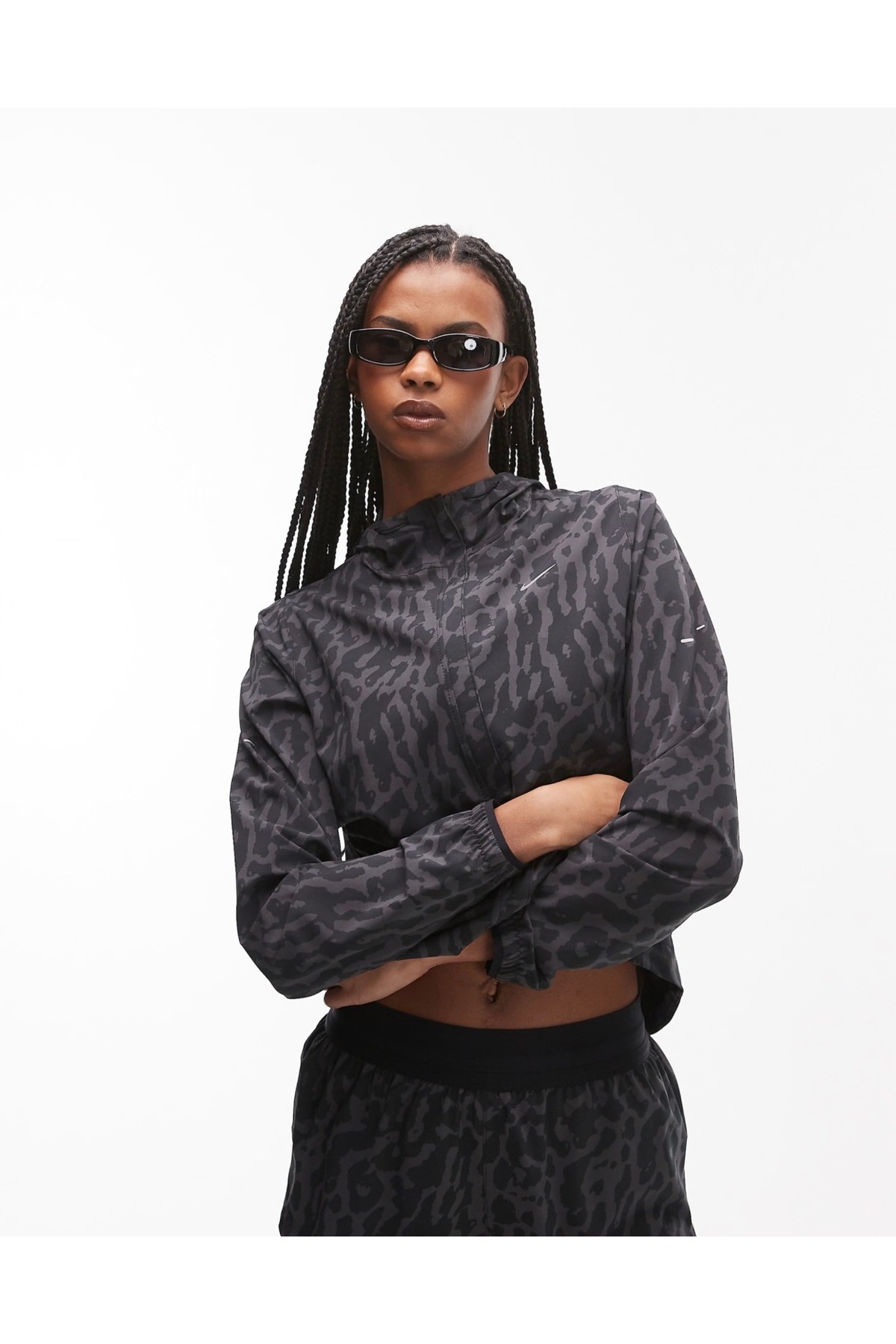 Nike Swift Dri-FIT Packable Running Jacket REDSPORT