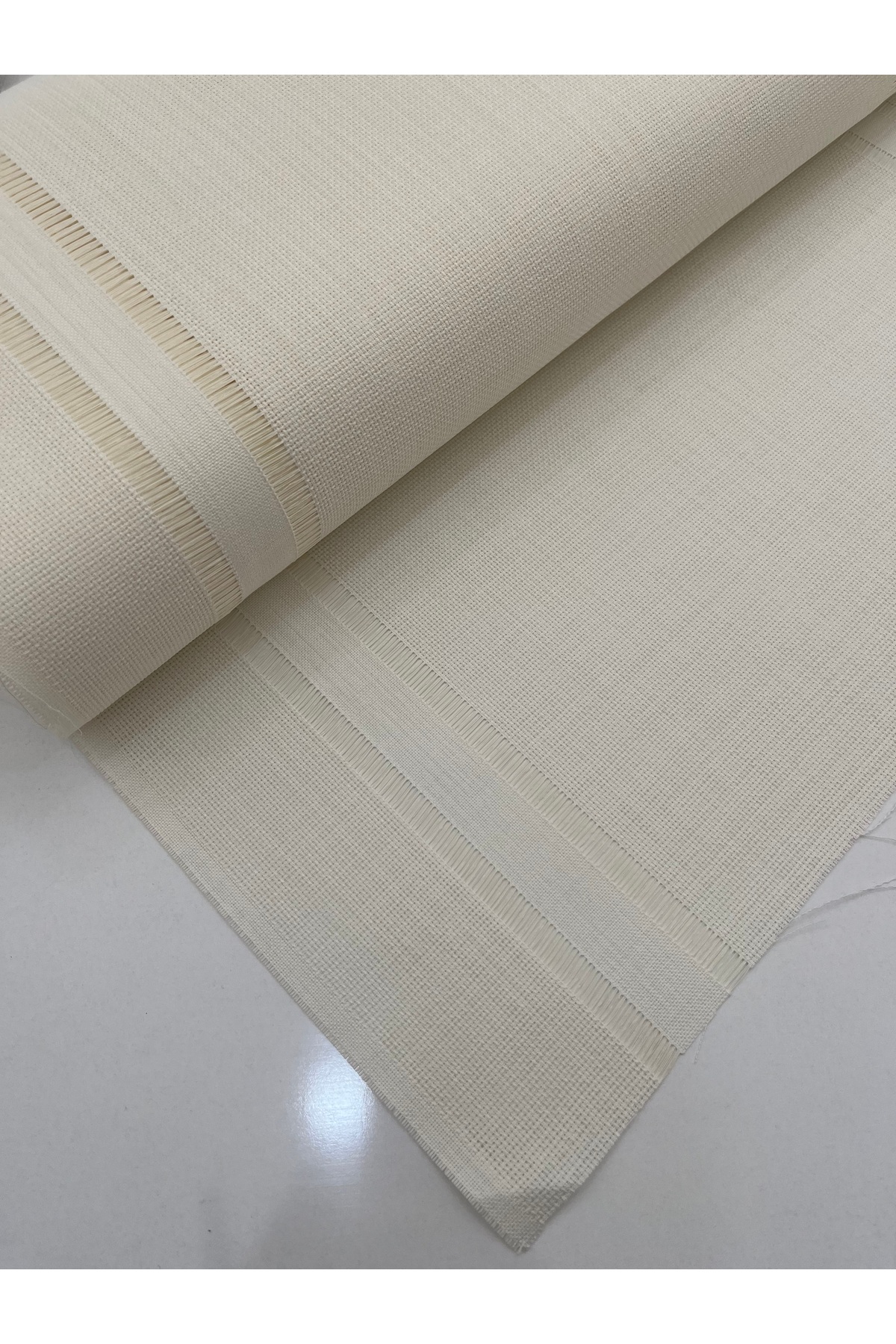 پارچه کتان با بافت اجور (کرم) (100x55cm)