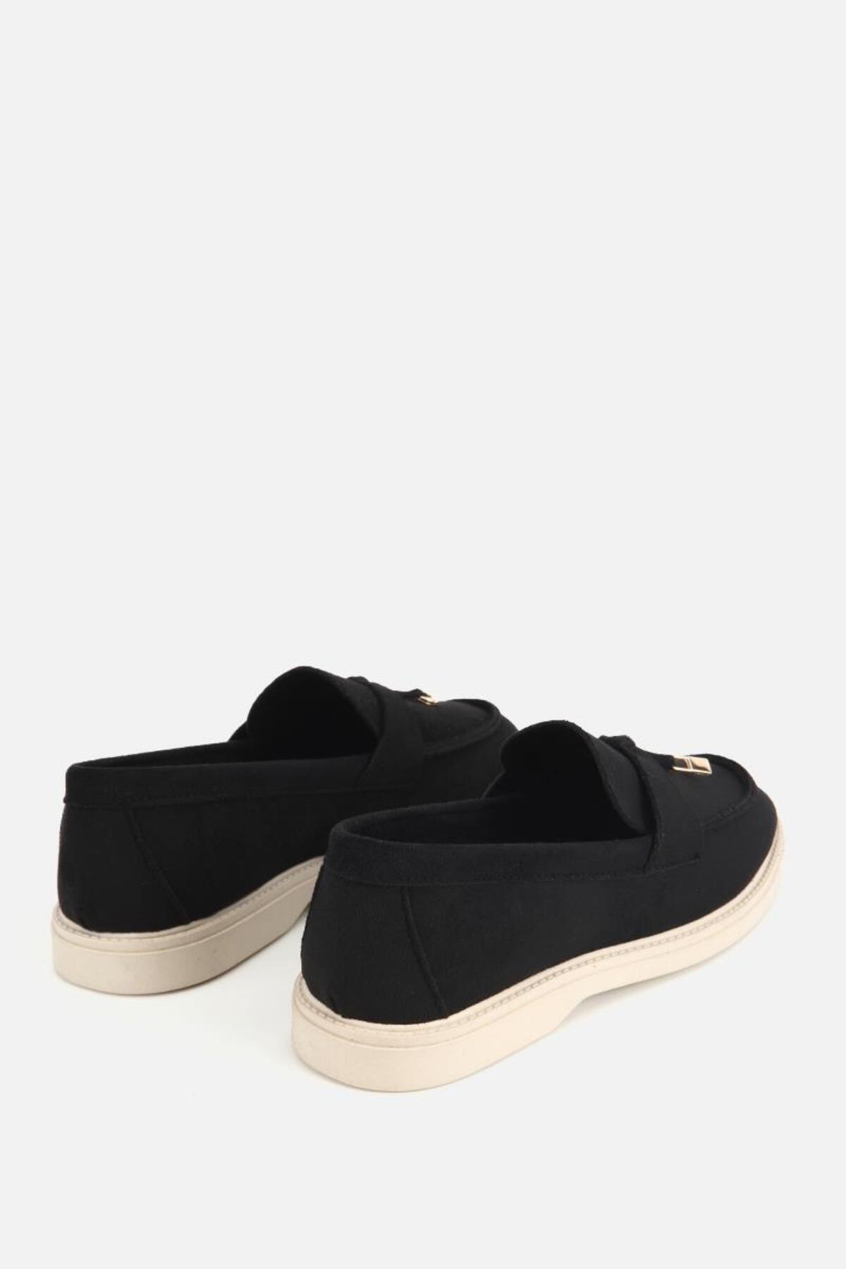 Yaya by Hotiç Kadın Siyah Süet Püsküllü Günlük Loafer görsel 3