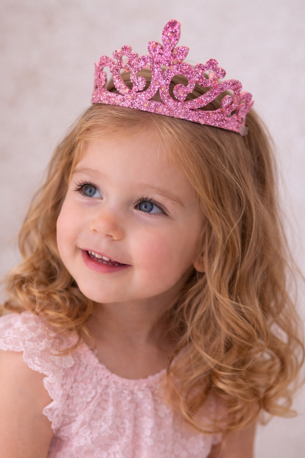 Girl princess crown birthday party crown shedding glow