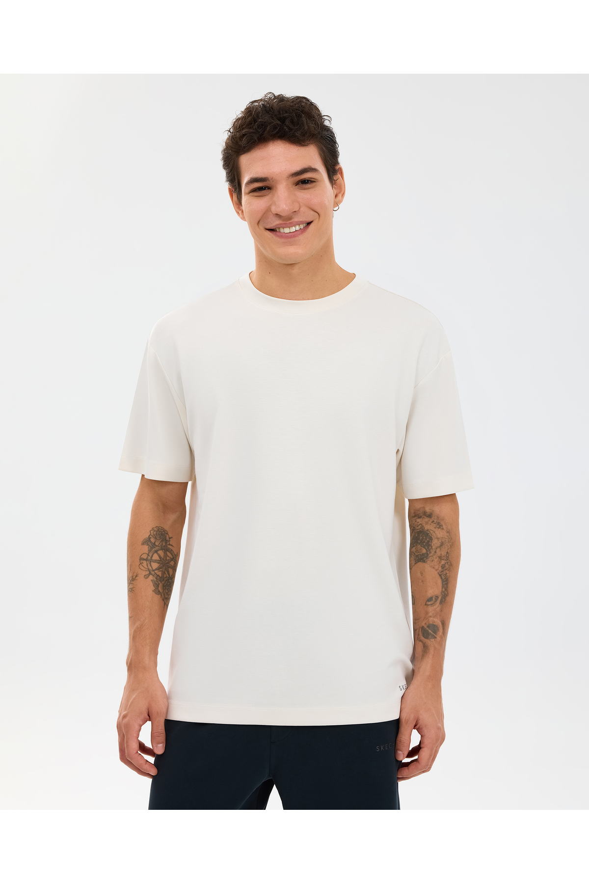 Skechers M Relaxed Fıt T-Shirt Erkek Beyaz Tshirt S2610136-3855