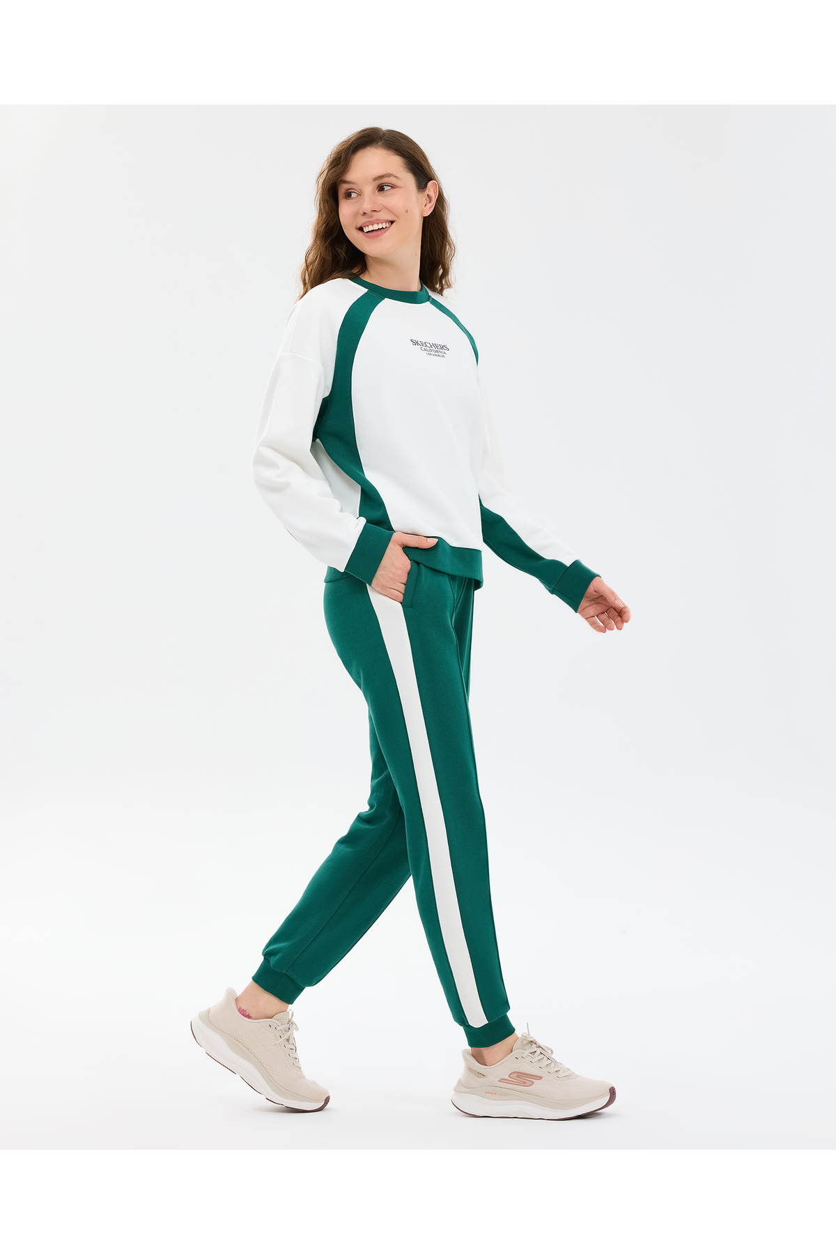 شلوار جین ورزشی زنانه W LW Fleece Jogger رنگ خاکی S2610037-4222