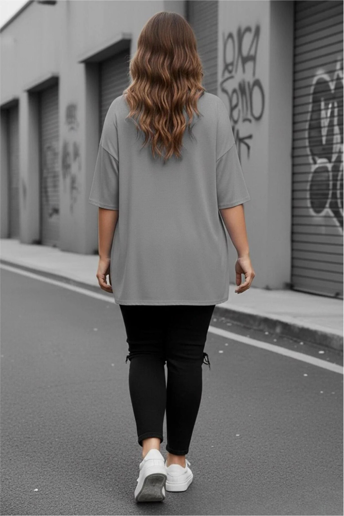 HOFFNUNG  Kadın Bisiklet Yaka Oversize Pamuklu T-shirt - Görsel 3