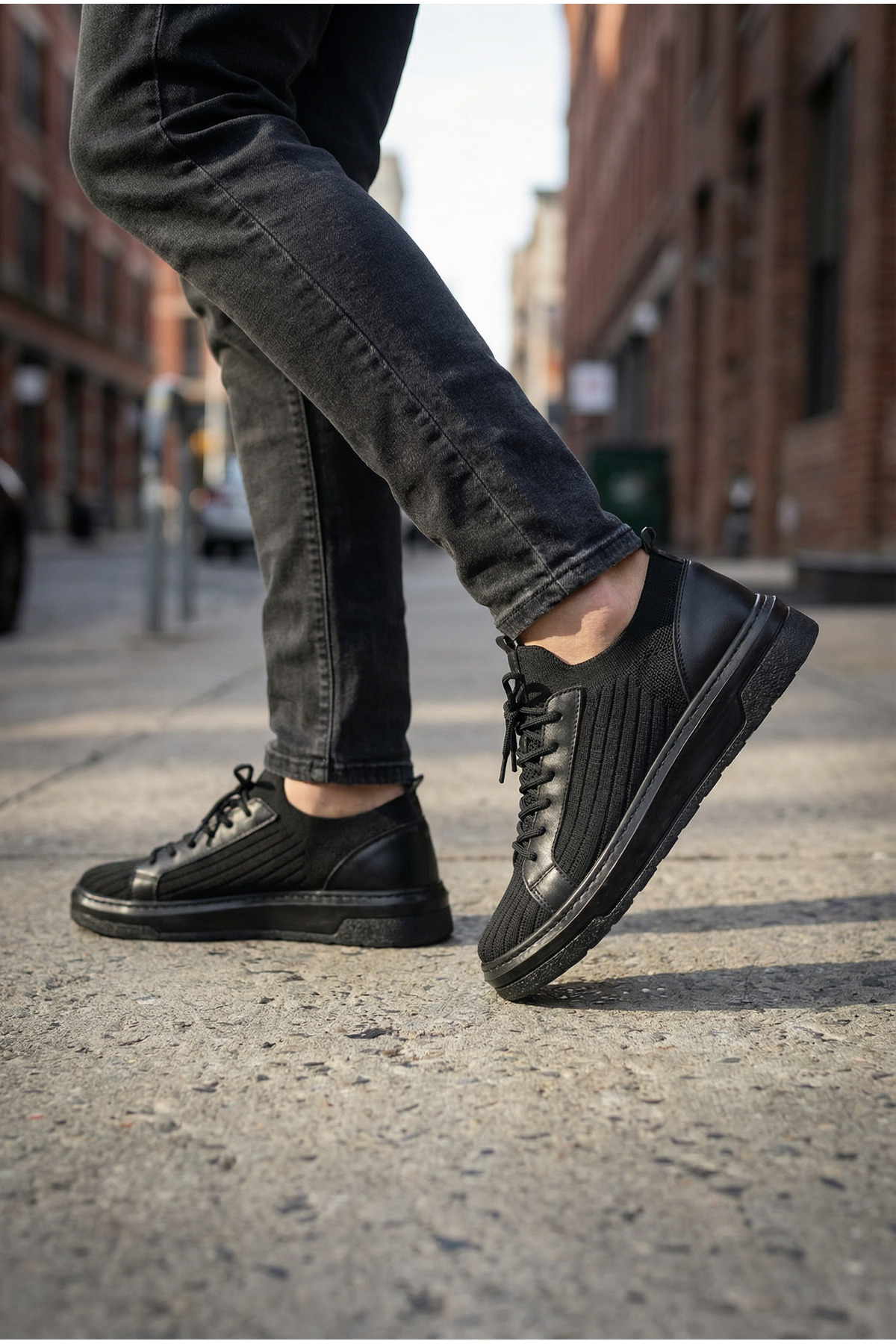 Summer Men's Sports Shoes Knitted Knitwear Breathable Sneakers With Pusped Sole