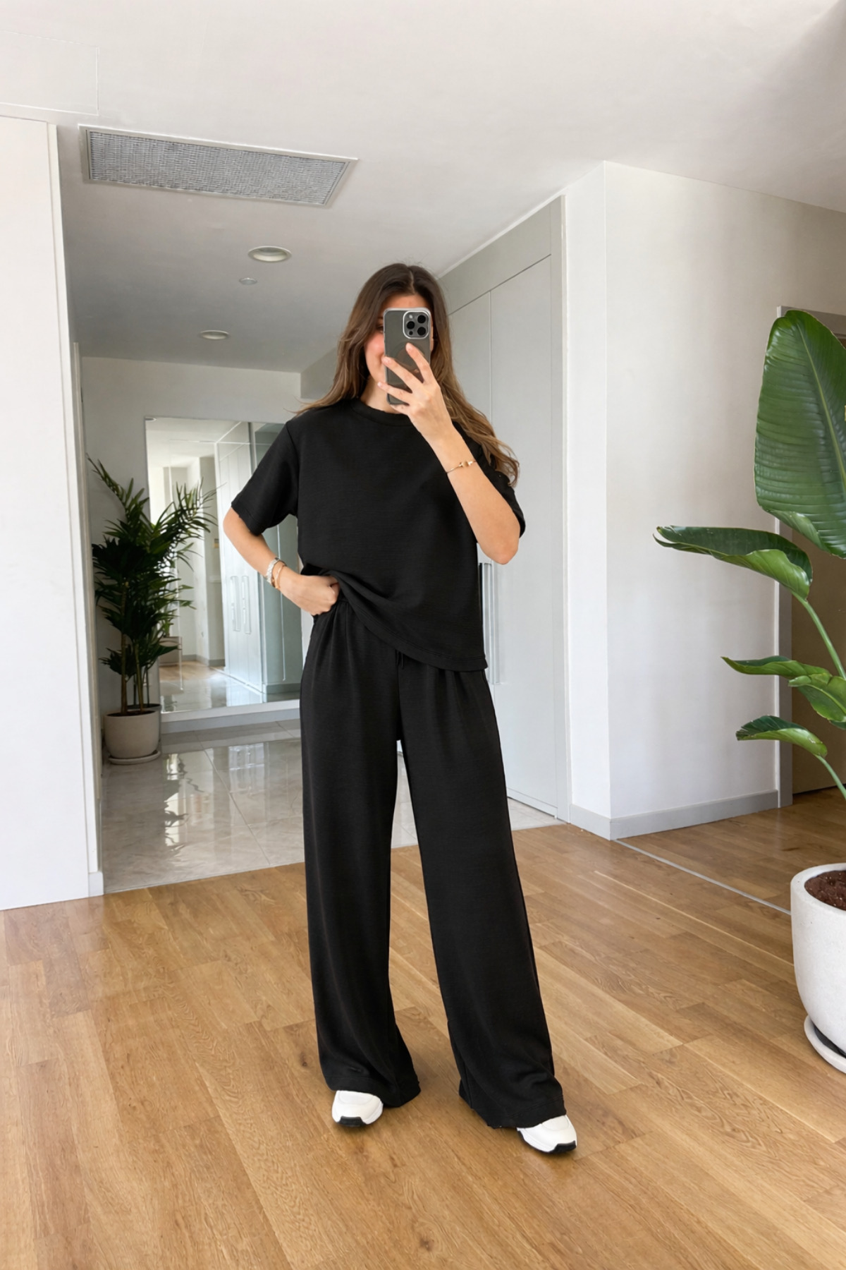 Women's Loose Fit Crepe Fabric Suit Short Sleeve Top Wide Leg Pants Daily Comfy Stylish Combination