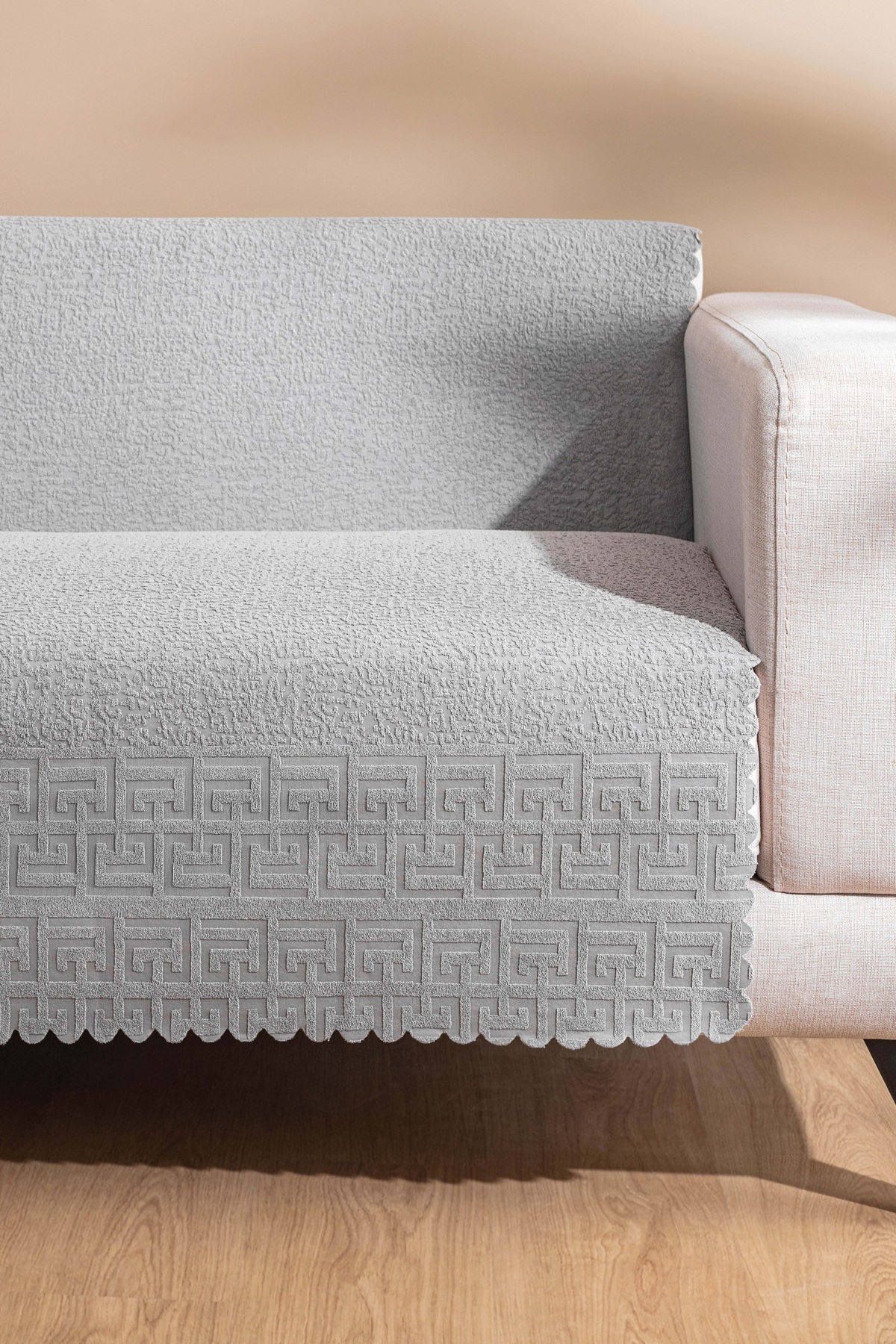 Premium Anti-Slip Seat Cover Washable Stainproof Grey Sofa Bedspread for Three (165x205)