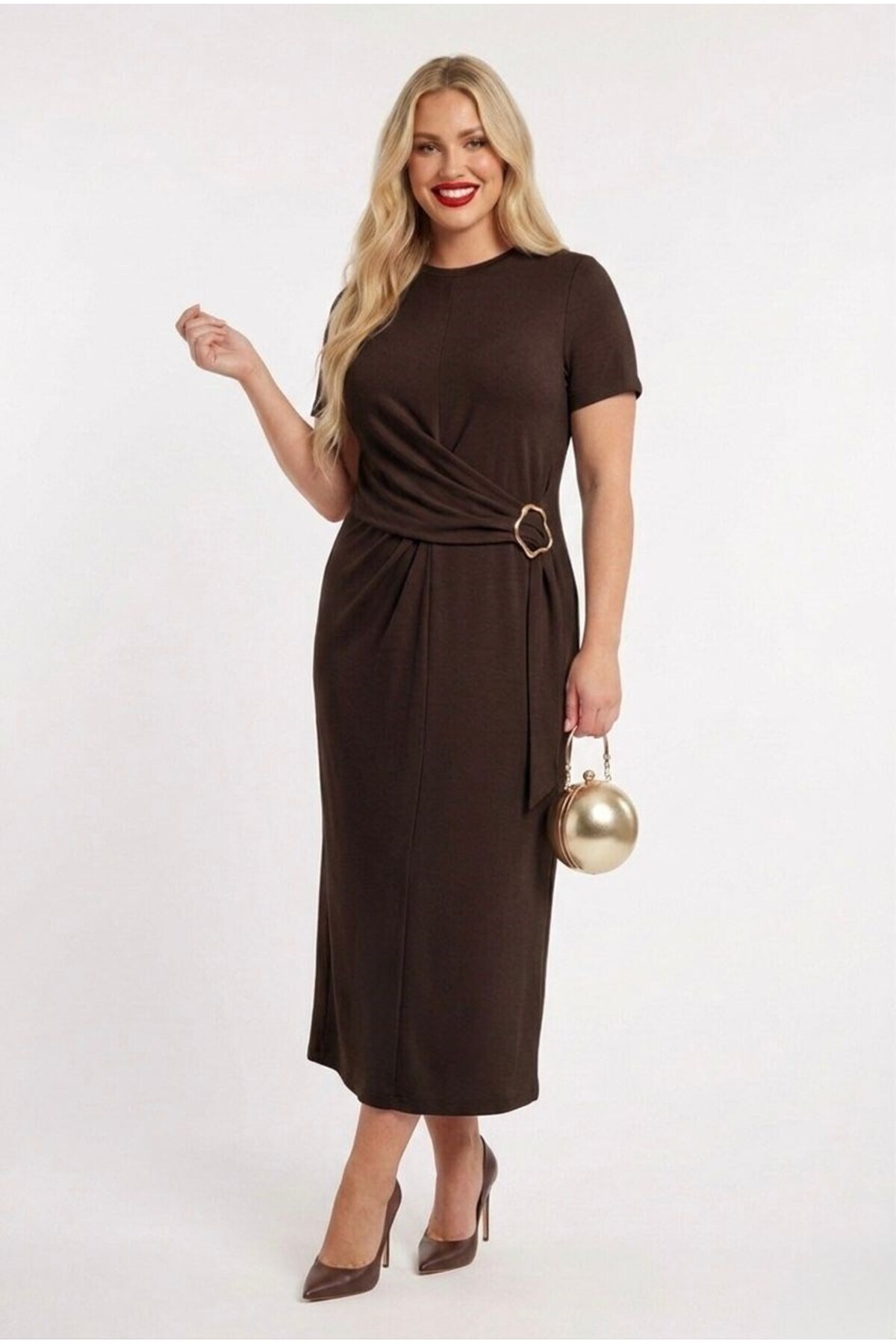 Koza Butik  Kadın Büyük Beden Kısa Kollu Önü Toka Detaylı Modal Kumaş Elbise 5452-26