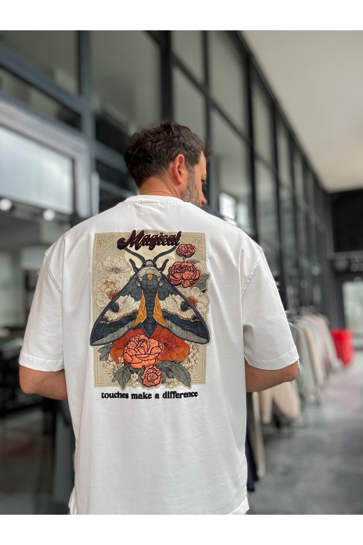 M Tシャツ APOCALYPSE限定 MOON RED BABYL APEX バック マッドマギー 【エーペックスレジェンズ】 ™ LEGENDS ミュージシャン