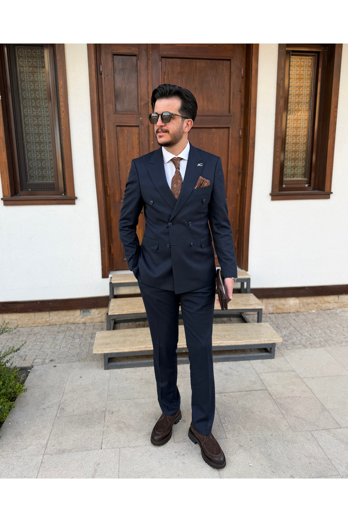 کت و شلوار دو سینه انحصاری مردانه Pinstripe Navy — سرمه‌ای TK550 — تصویر 7 از 7