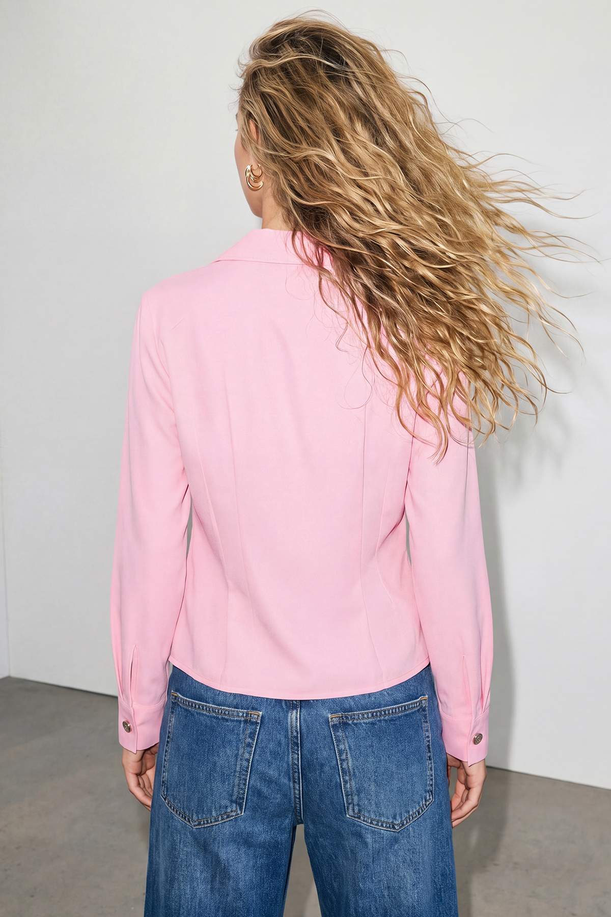 Trendyolmilla  Pembe Beli Pileli Oturmalı Pamuklu Gömlek TDRSS26GO00041 - Görsel 4