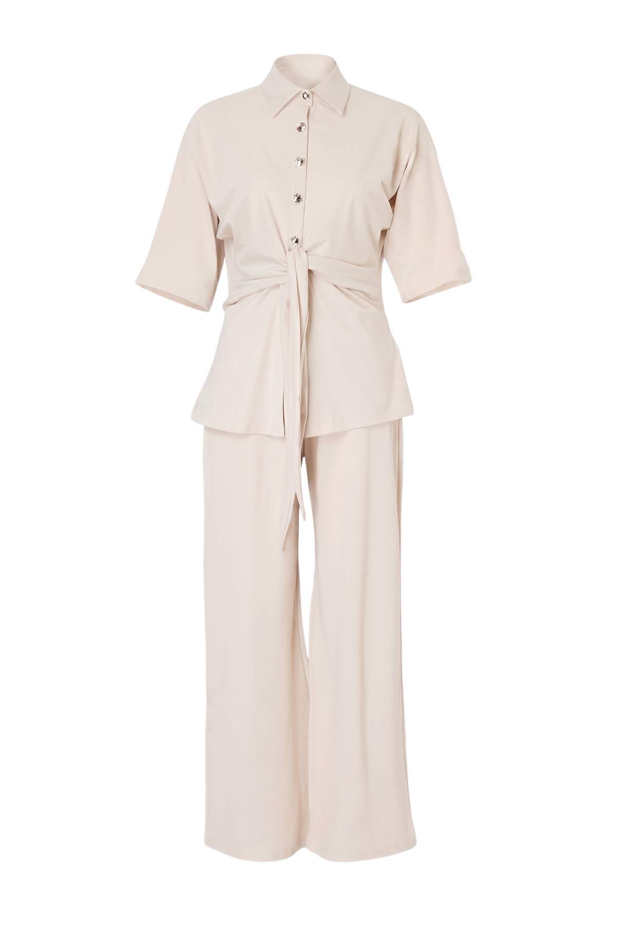 Trendyolmilla  Taş Premium Lyocell İçerikli Regular Polo Yaka Bağlama Detaylı Örme Alt Üst Takım TWOSS26AU00152