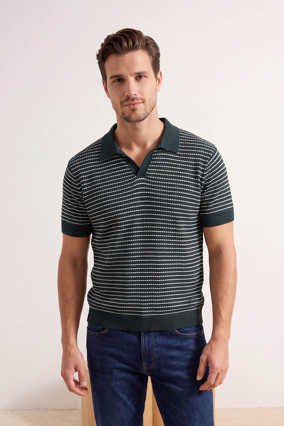 Trendyolmilla Man Zümrüt Yeşili Relaxed Polo Yaka Çizgili Polo Yaka T-shirt TMNSS23PO00026