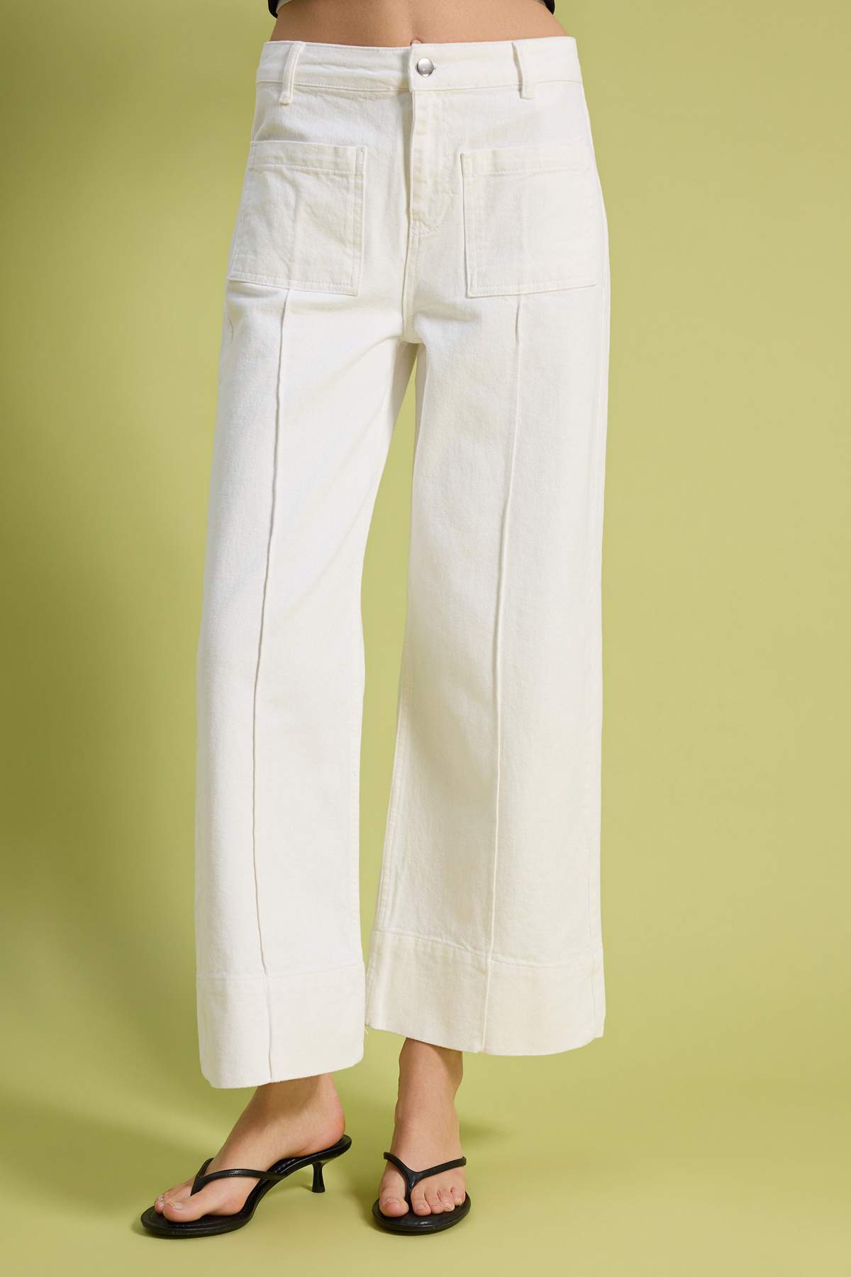 Trendyolmilla  Beyaz Cep Detaylı Yüksek Bel %100 Pamuk Wide Leg Jeans TWOSS26JE00162 - Görsel 3