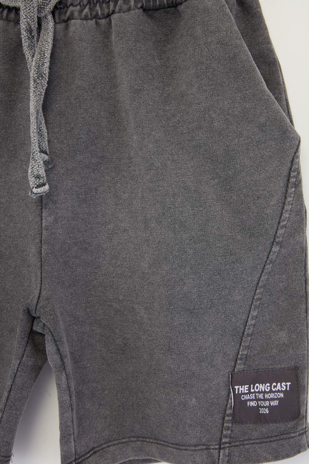 Trendyolmilla  Antrasit Baskılı Asit Yıkamalı Erkek Çocuk Örme Alt - Üst Takım TKDSS26AU00047 - Görsel 4