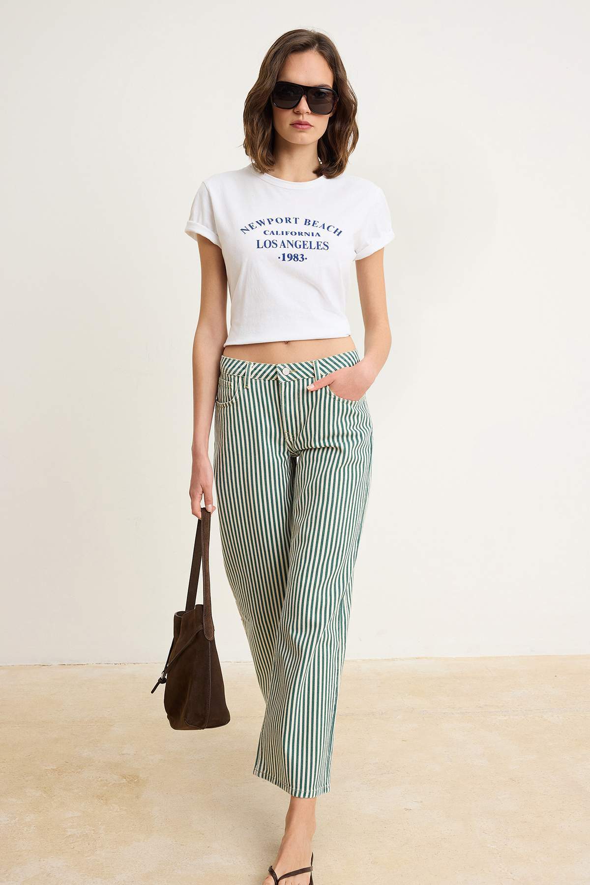 Trendyolmilla Çok Renkli Çizgili Düşük Bel Kısa Culotte Jeans TWOSS26JE00292