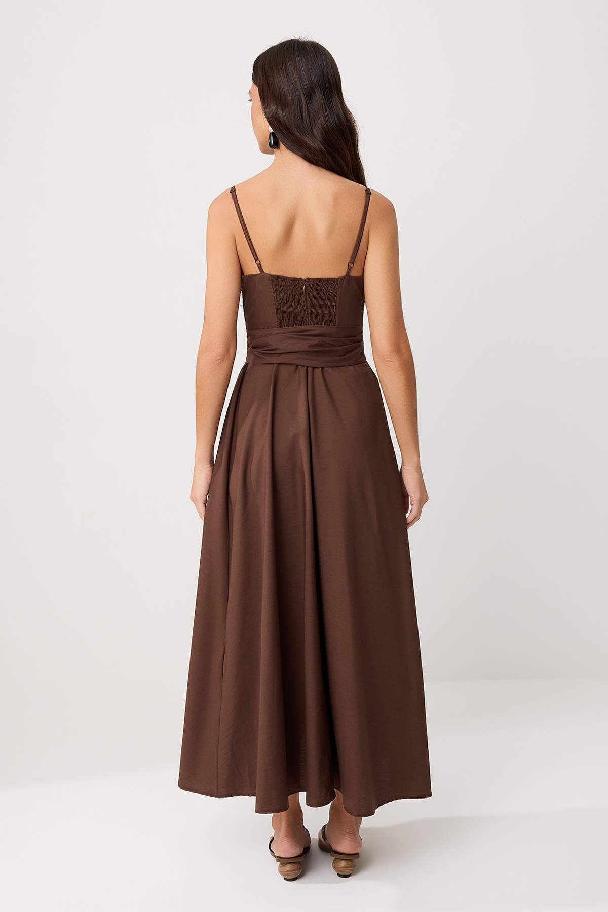 Trendyolmilla  Kahverengi Ekose / Kareli Midi Dokuma Elbise TWOSS26EL00678 - Görsel 4