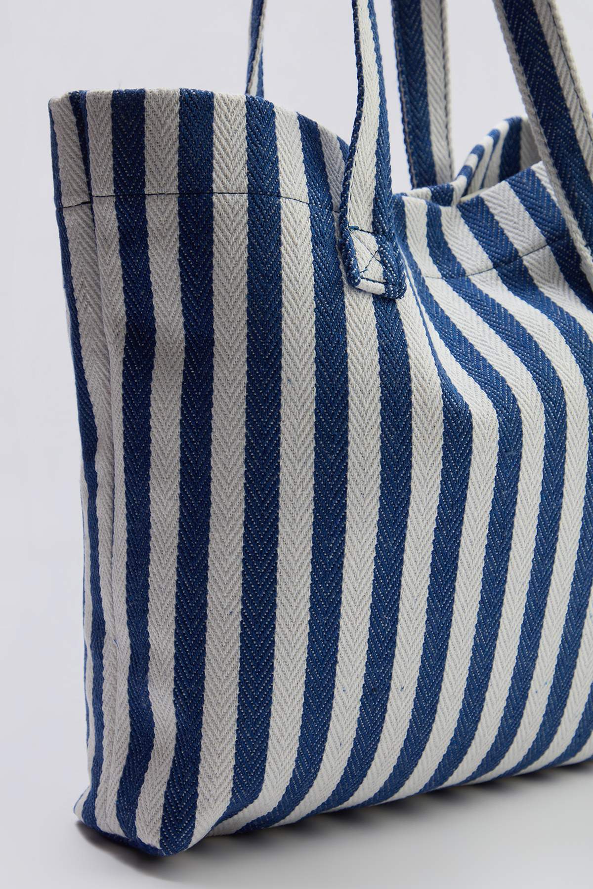 trendyol-shoes-womens-navy-blue-shoulder-bag