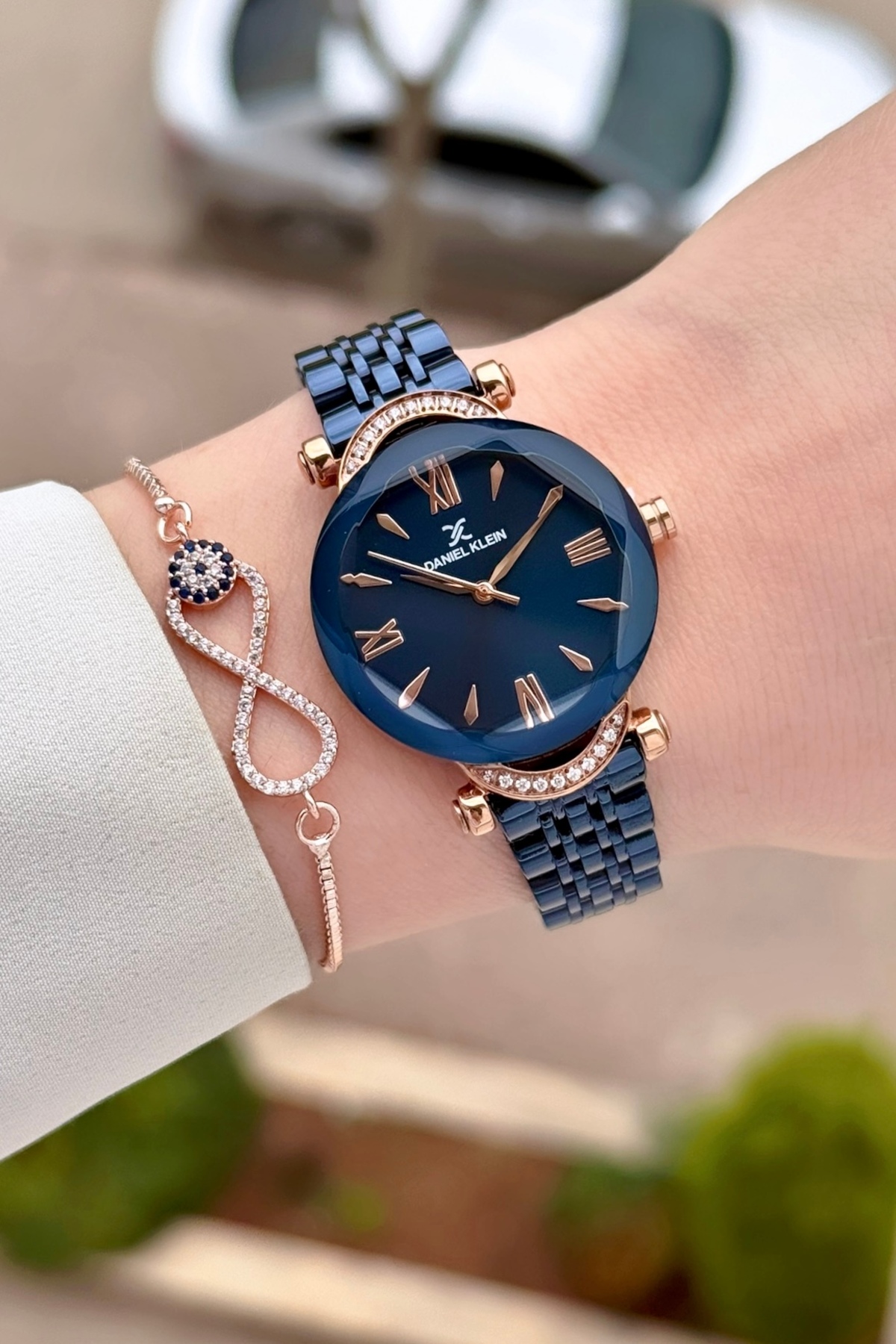Case Rose Strap Navy Blue Color 30 Mm Women Wrist Watch with Adjustable Strap