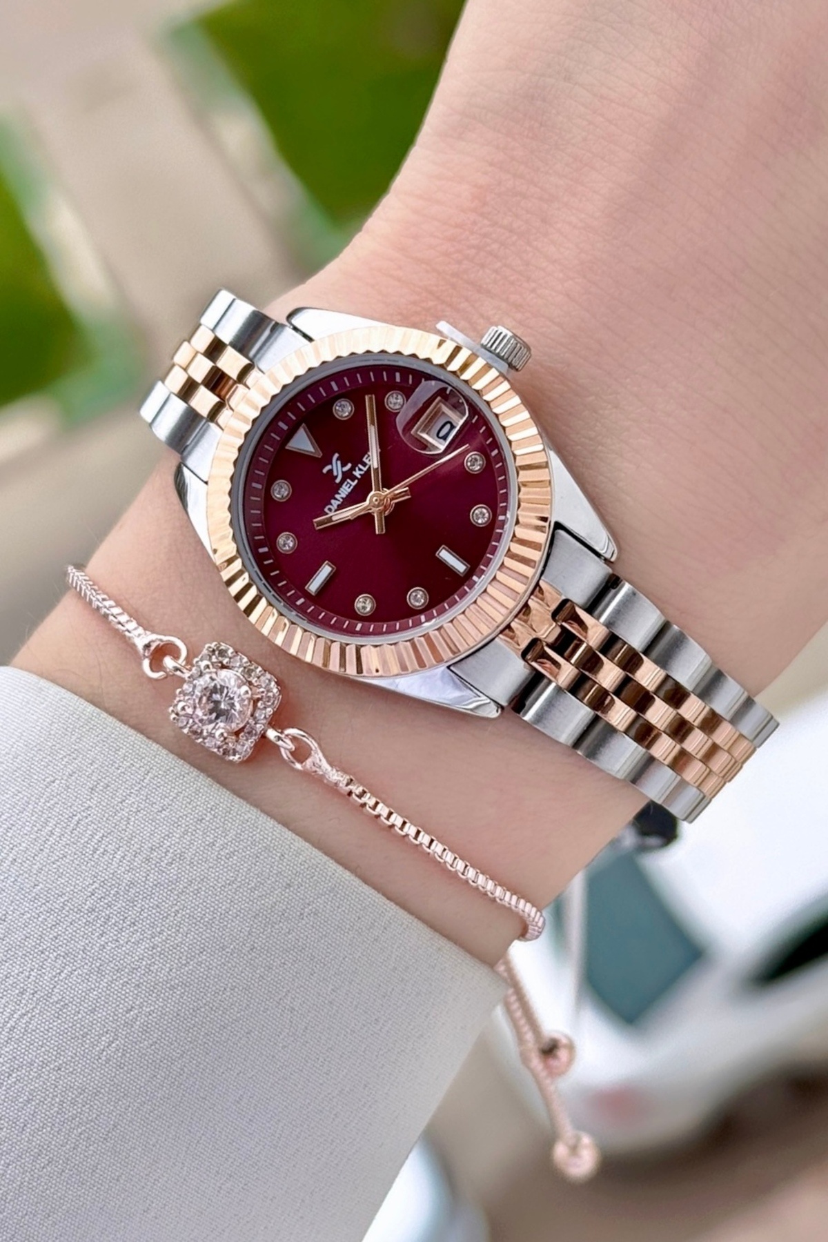 Dial Burgundy Strap Rose Silver Color 28 Mm Women's Wrist Watch and Bracelet