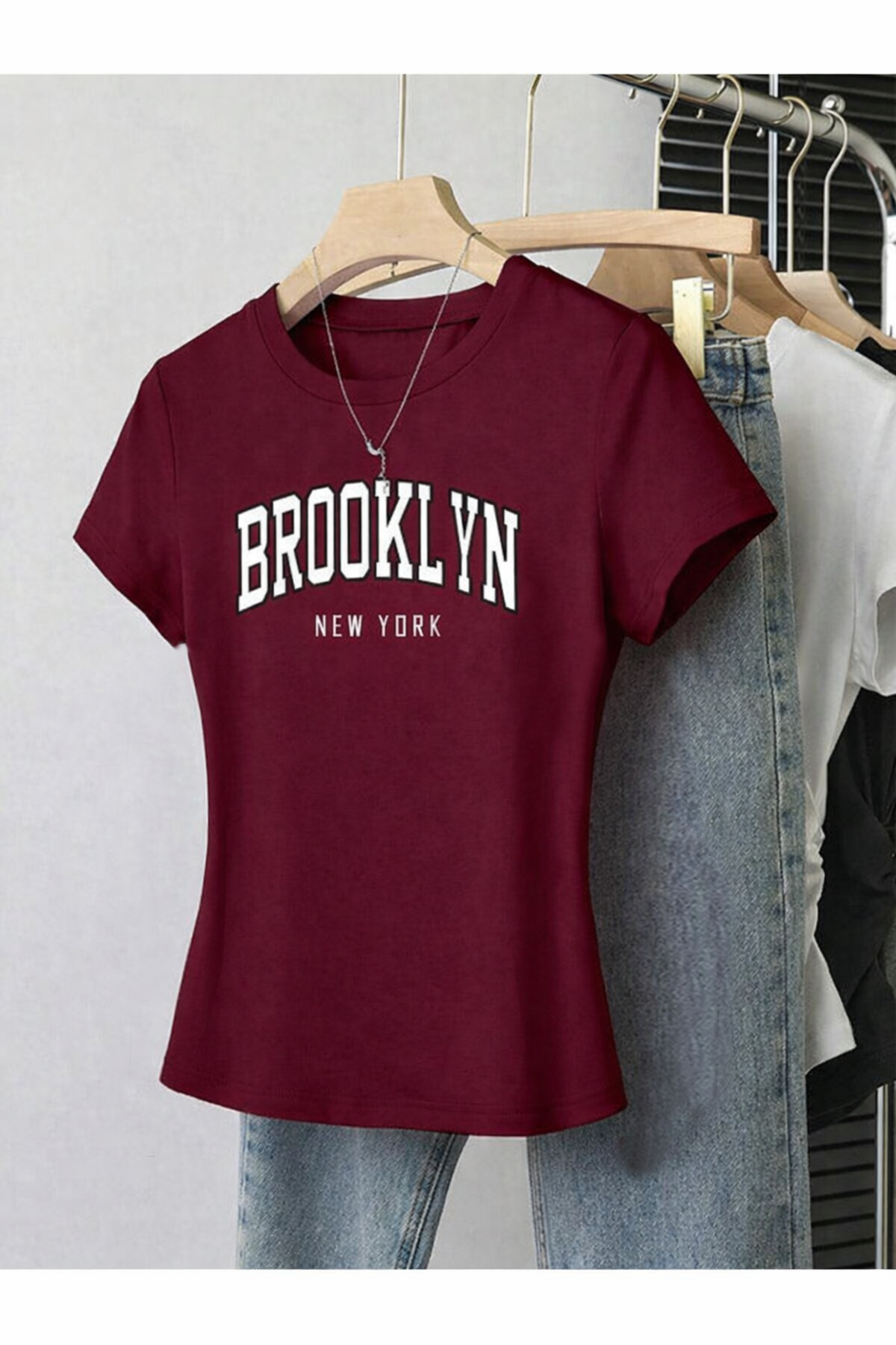 EVIus  Kadın Brooklyn Baskılı Basic Bisiklet Yaka Dar Kalıp T-Shirt
