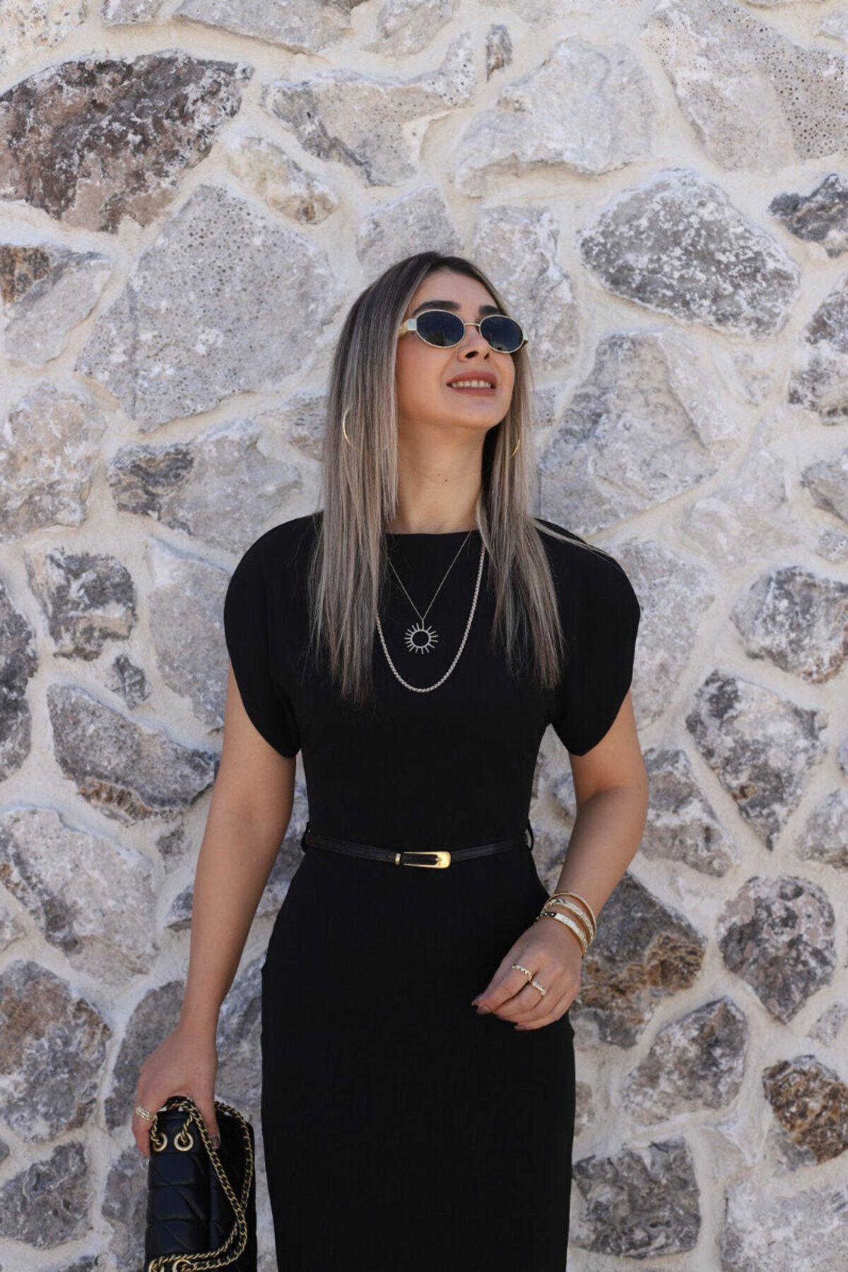 bytugcekaya Siyah Düz Kesim İnce Kemerli Elbise görsel 3