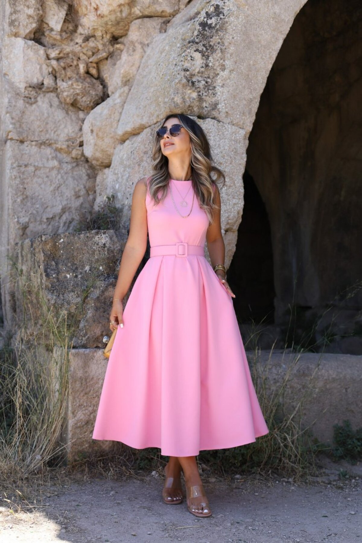 bytugcekaya  Pembe Halter Yaka Kemerli Kloş Elbise - Görsel 2