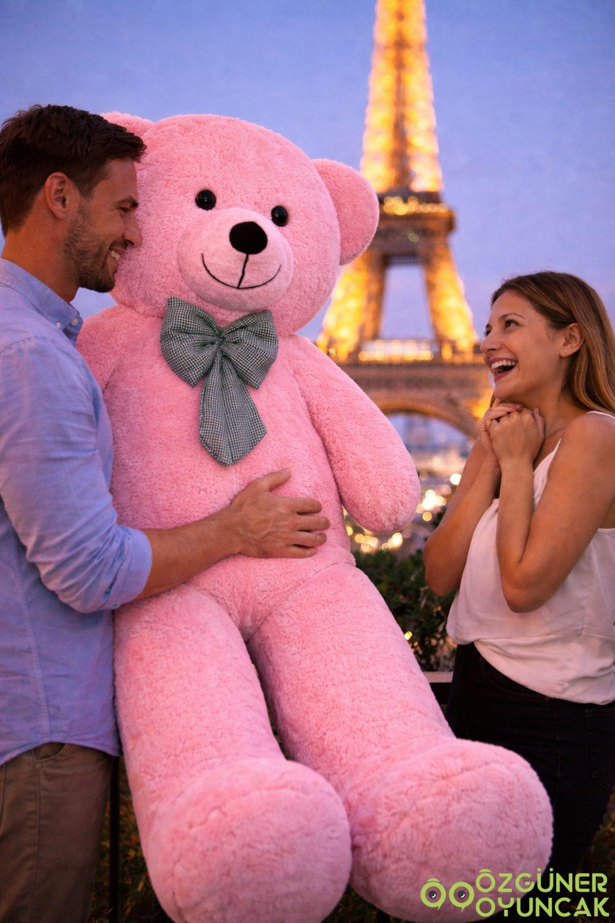 170140 Giant Plush Bear – Meaningful Gift for Special Occasions