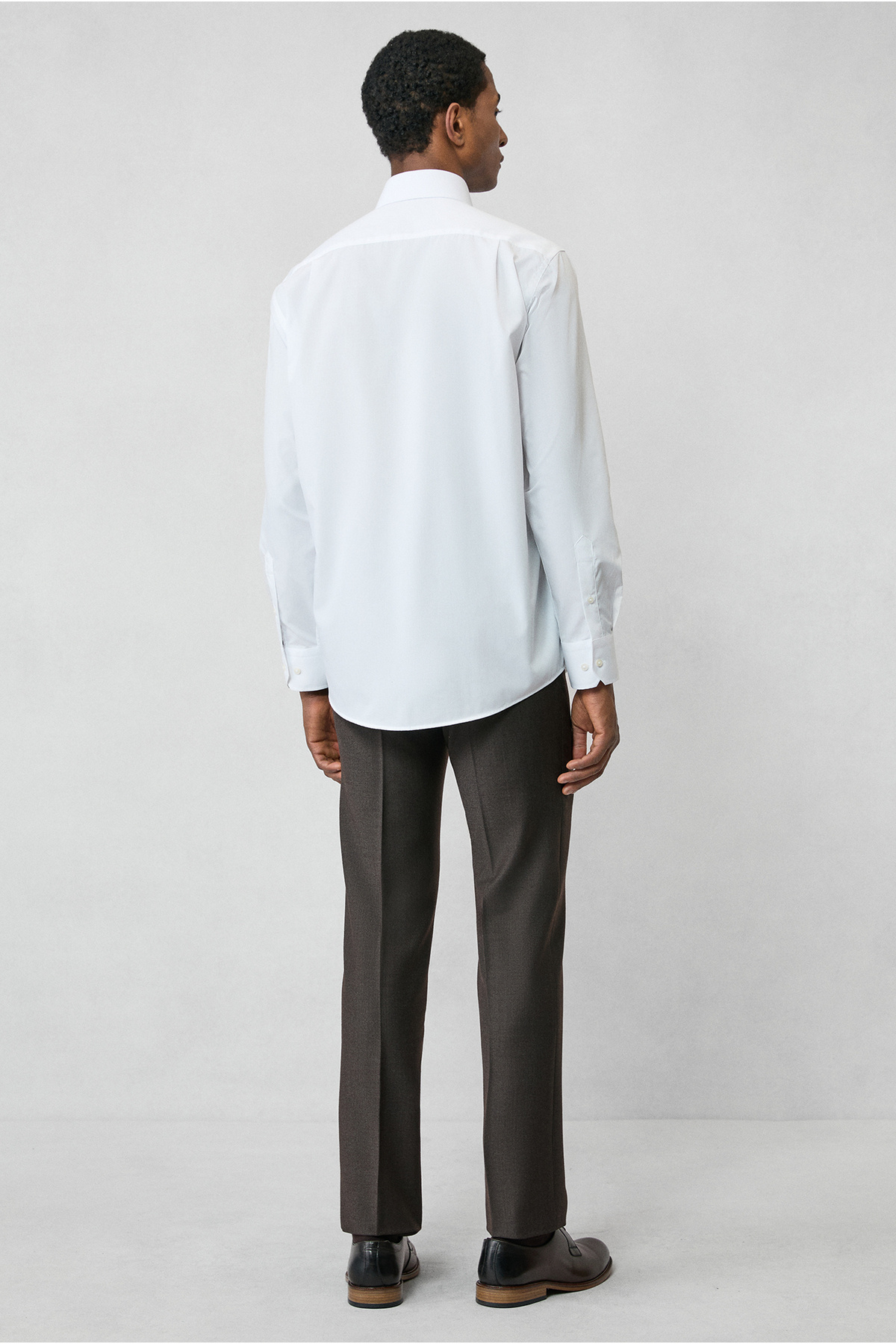 Kiğılı  Uzun Kol Regular Fit Klasik Yaka Cepli Pamuklu Non Iron Ütü Gerektirmeyen Gömlek - Görsel 2