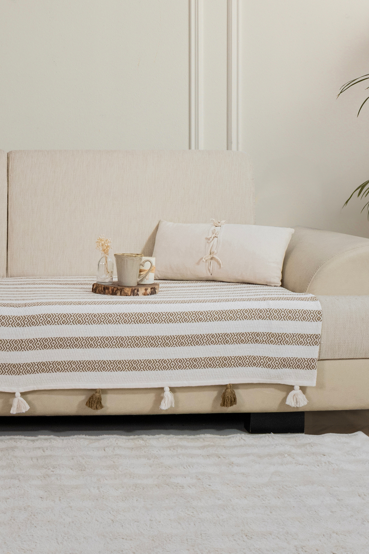 Liva Pompom Coffee Sofa Cover 115 x 200 cm Sofa Sofa Bed Sofa Cover Shawl Fringed