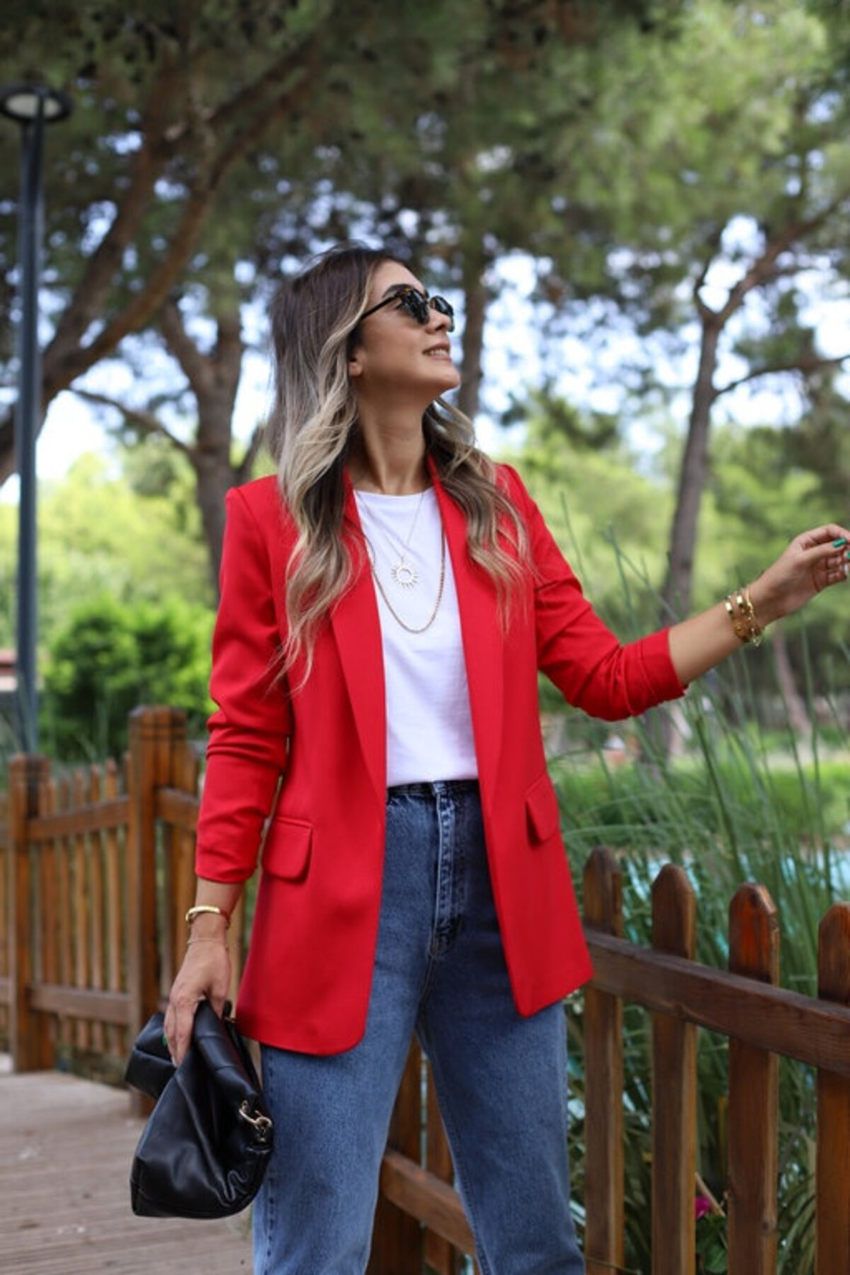 bytugcekaya  Kırmızı Kol Büzgü Detay Blazer - Görsel 2