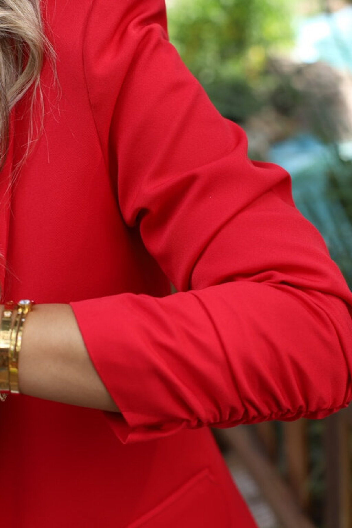 bytugcekaya  Kırmızı Kol Büzgü Detay Blazer - Görsel 4