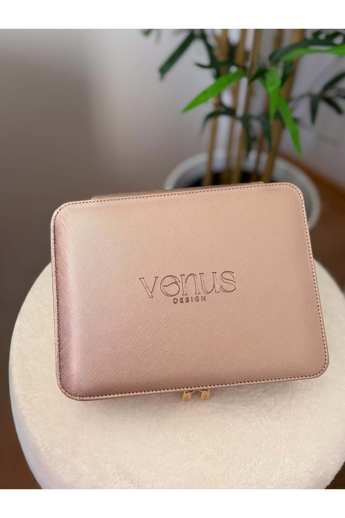 Venus Design Büyük Takı Çantası