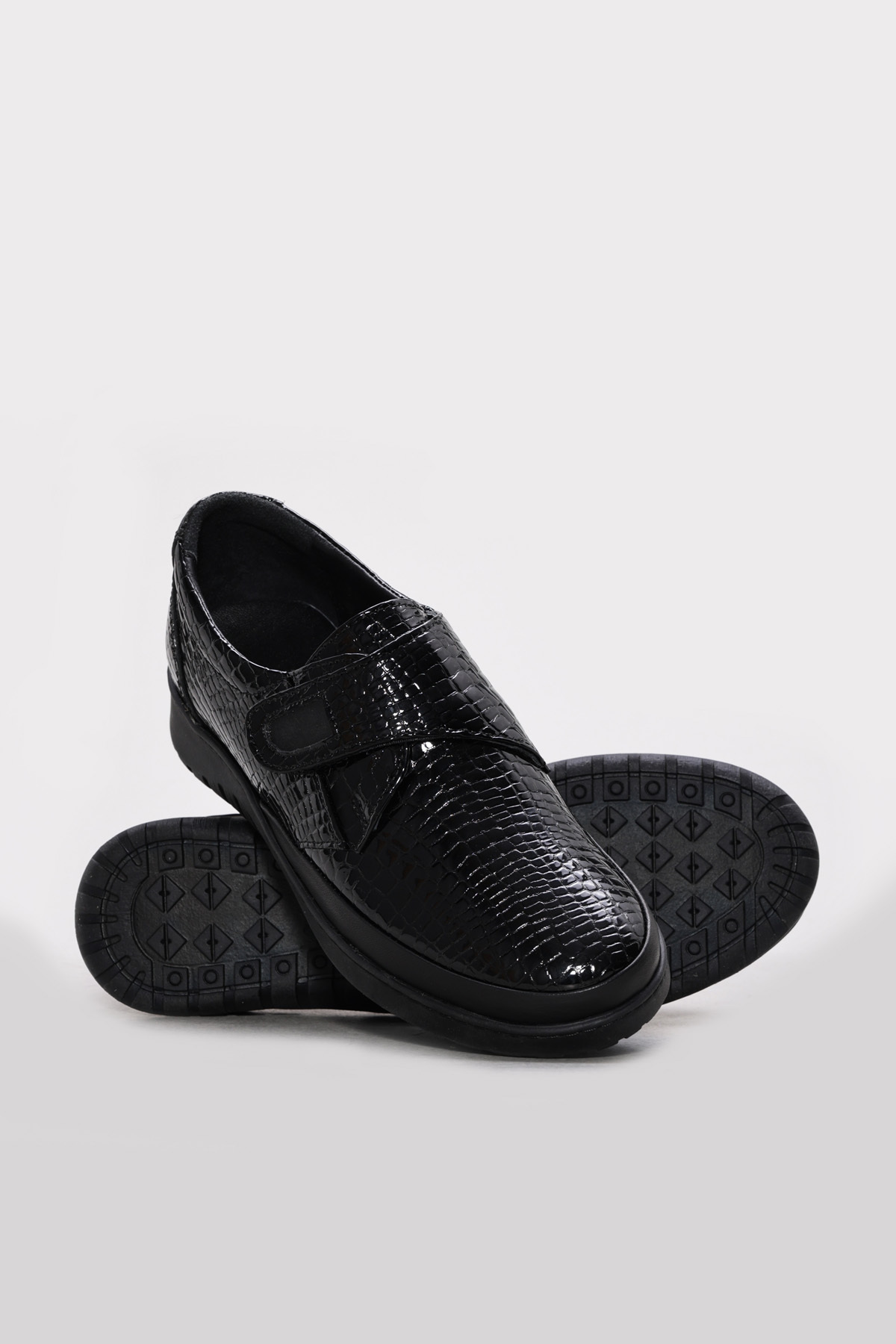 Ayakkabıhane Inside and Outside Genuine Crocodile Leather Black