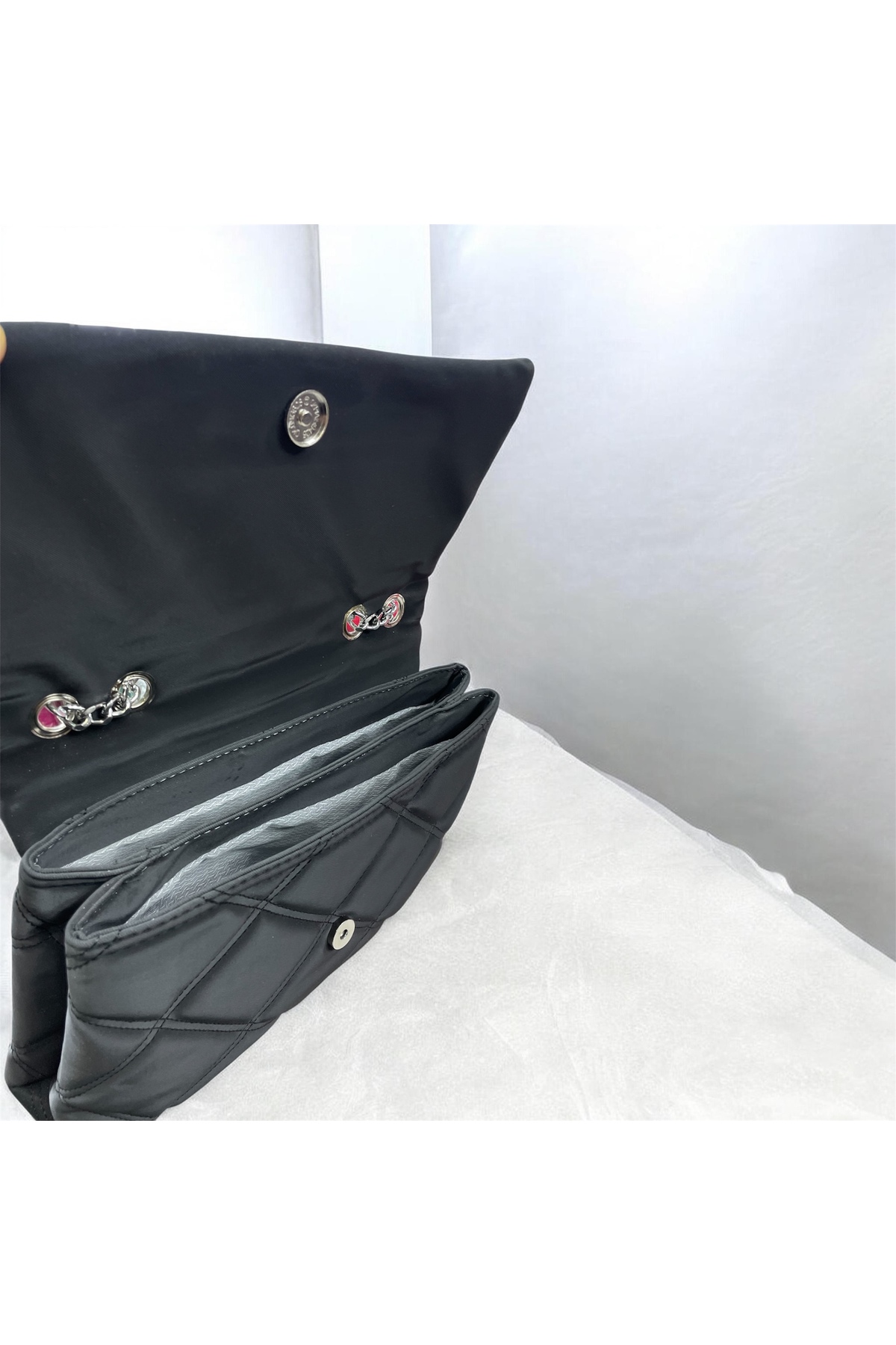 Busrabags Siyah Mat Zincir Saplı Çapraz Askılı Postacı Çanta görsel 3