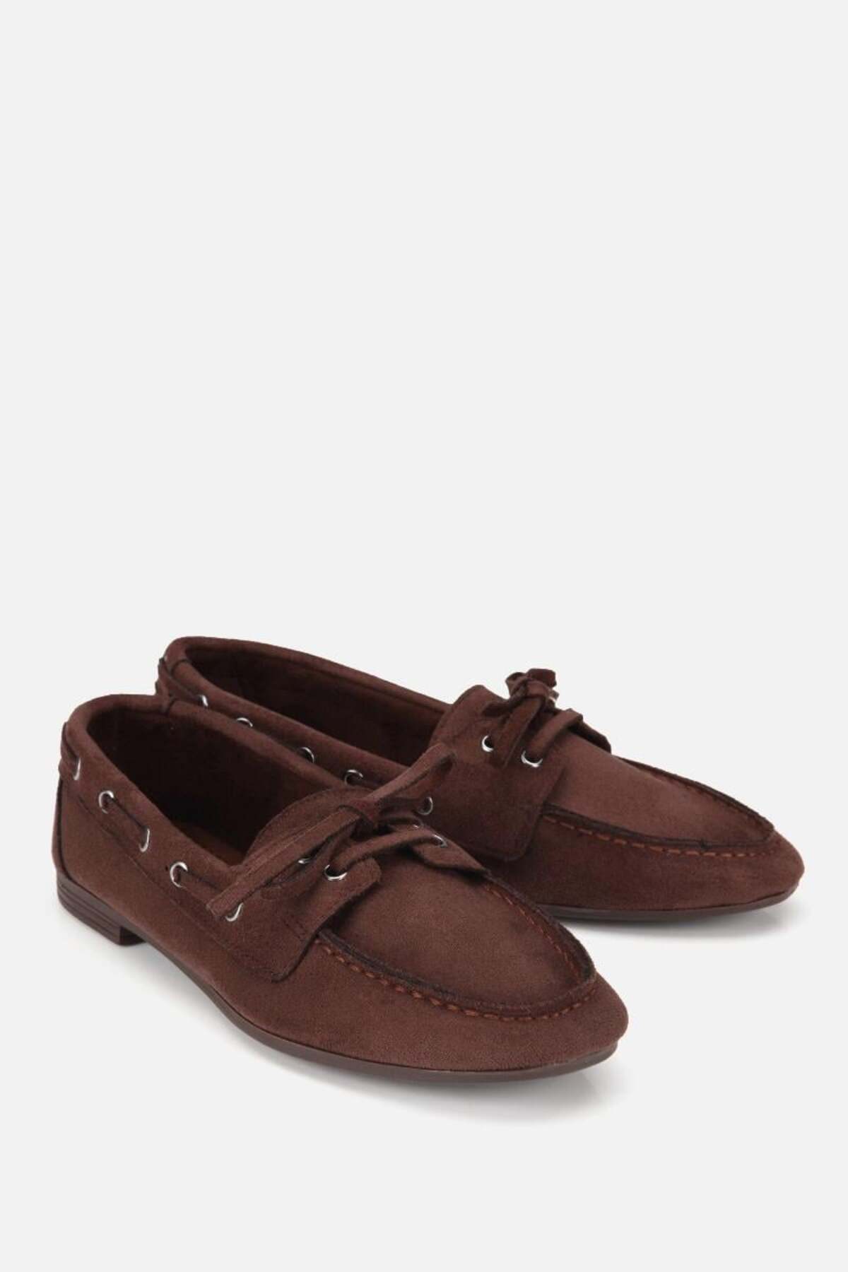 Yaya by Hotiç Kadın Kahverengi Süet Bağcıklı Dikiş Detaylı Loafer görsel 2